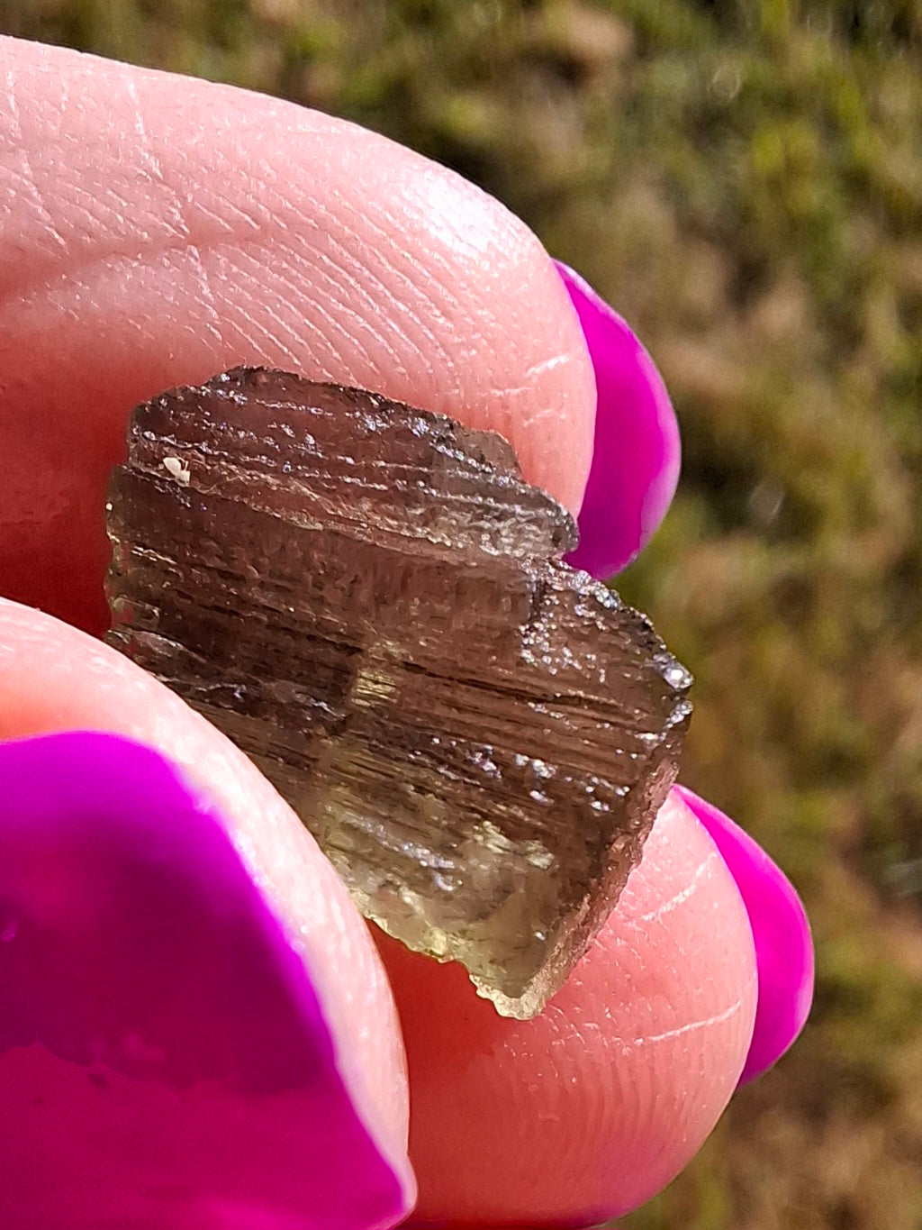 Moldavite Piece, 1.00g, Tektite (Ref: 1442)