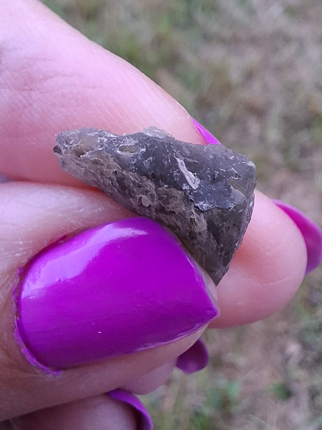 Moldavite Piece, 1.30g, Tektite (Ref: 1434)
