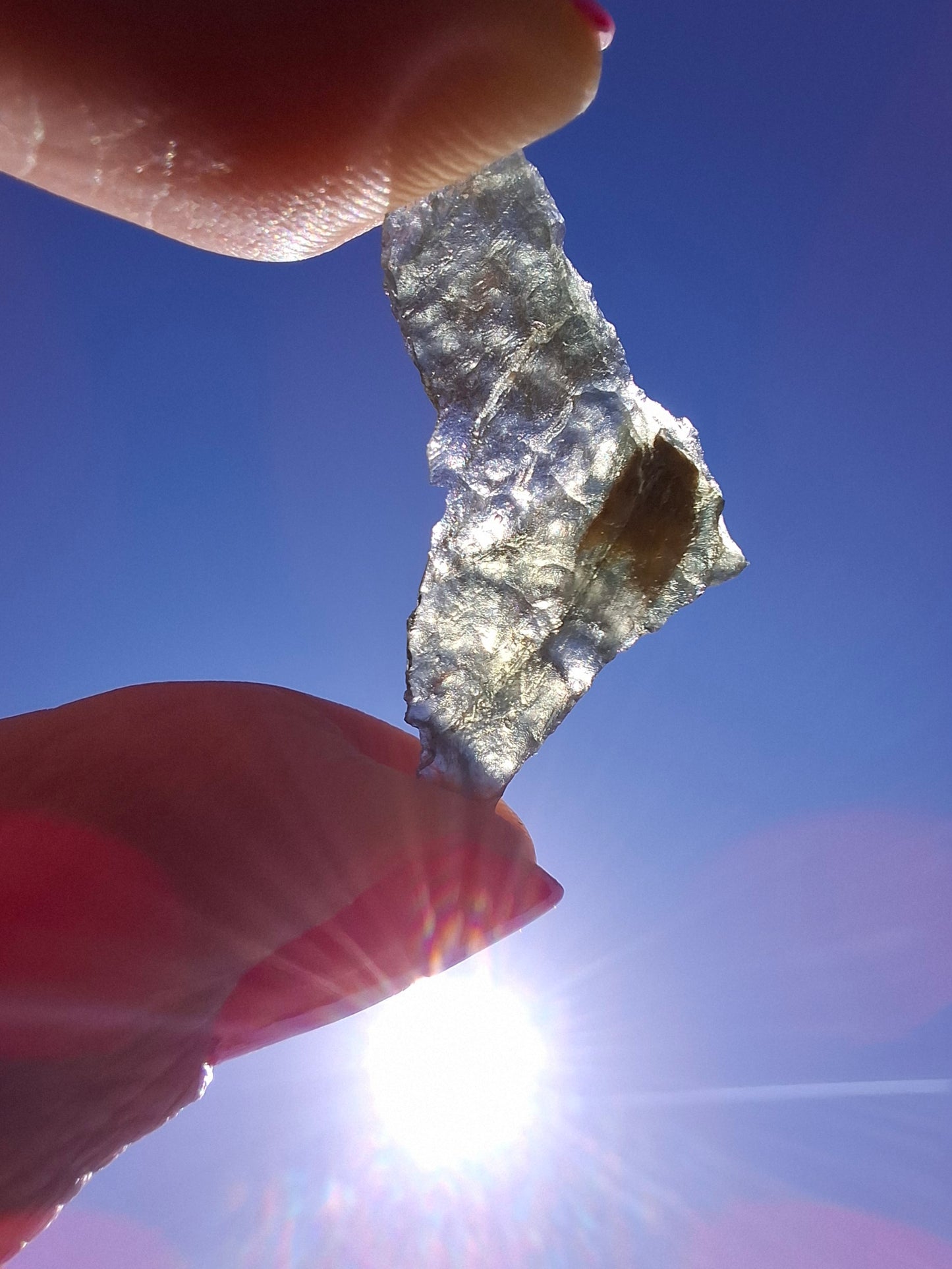 Moldavite Piece, 0.87g, Tektite (Ref: 1411)