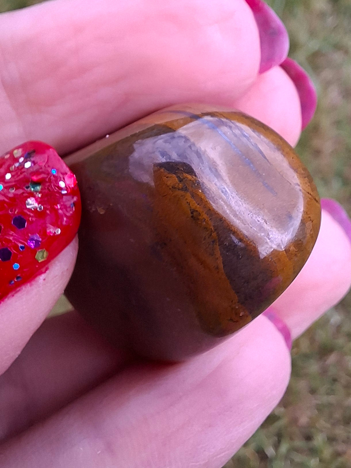 Tigers Eye, Tumble Stone, Crystal (Ref: T131)