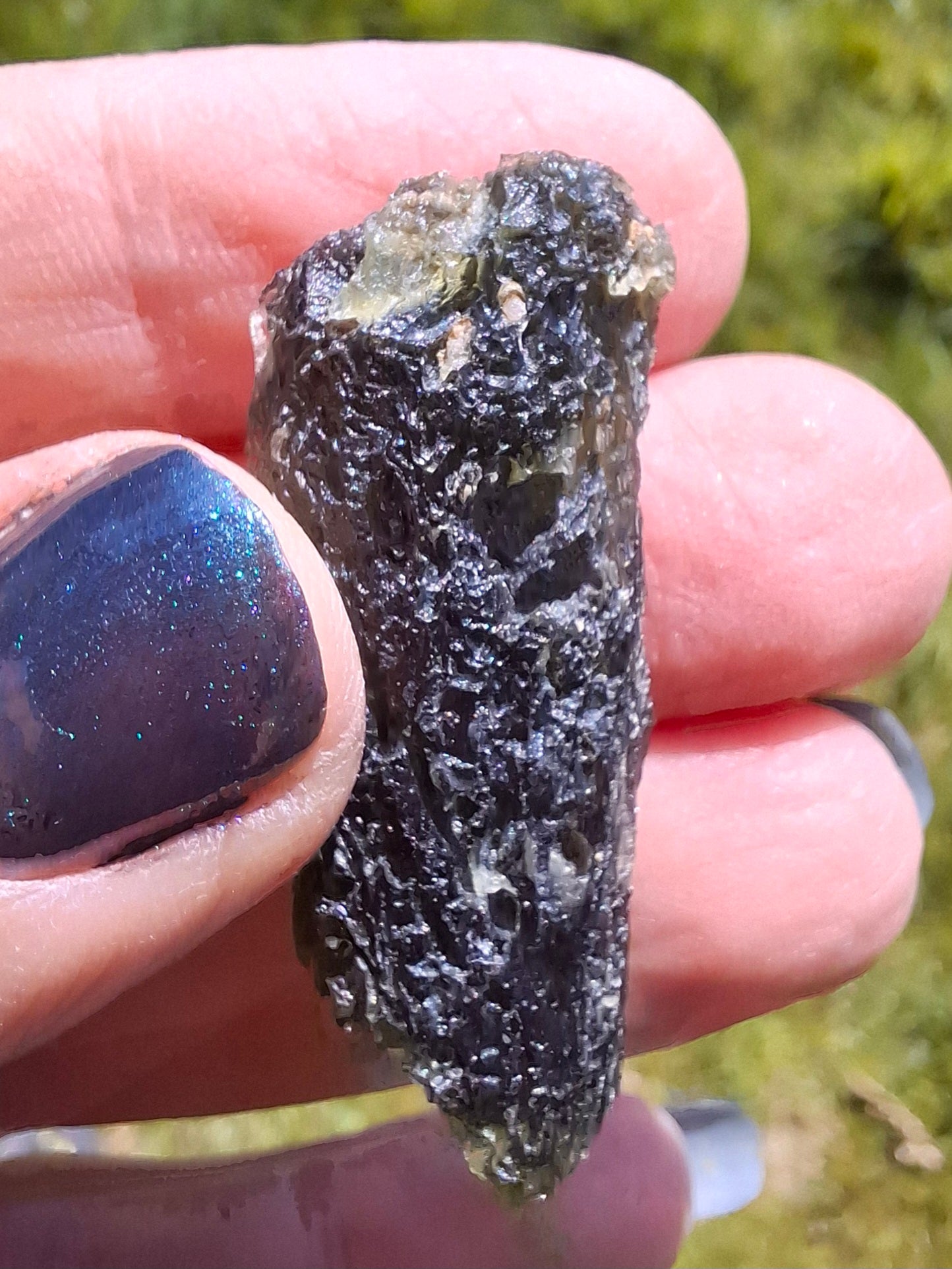 Moldavite Piece, NESMEN, 8.47g, Tektite (Ref: 1372)