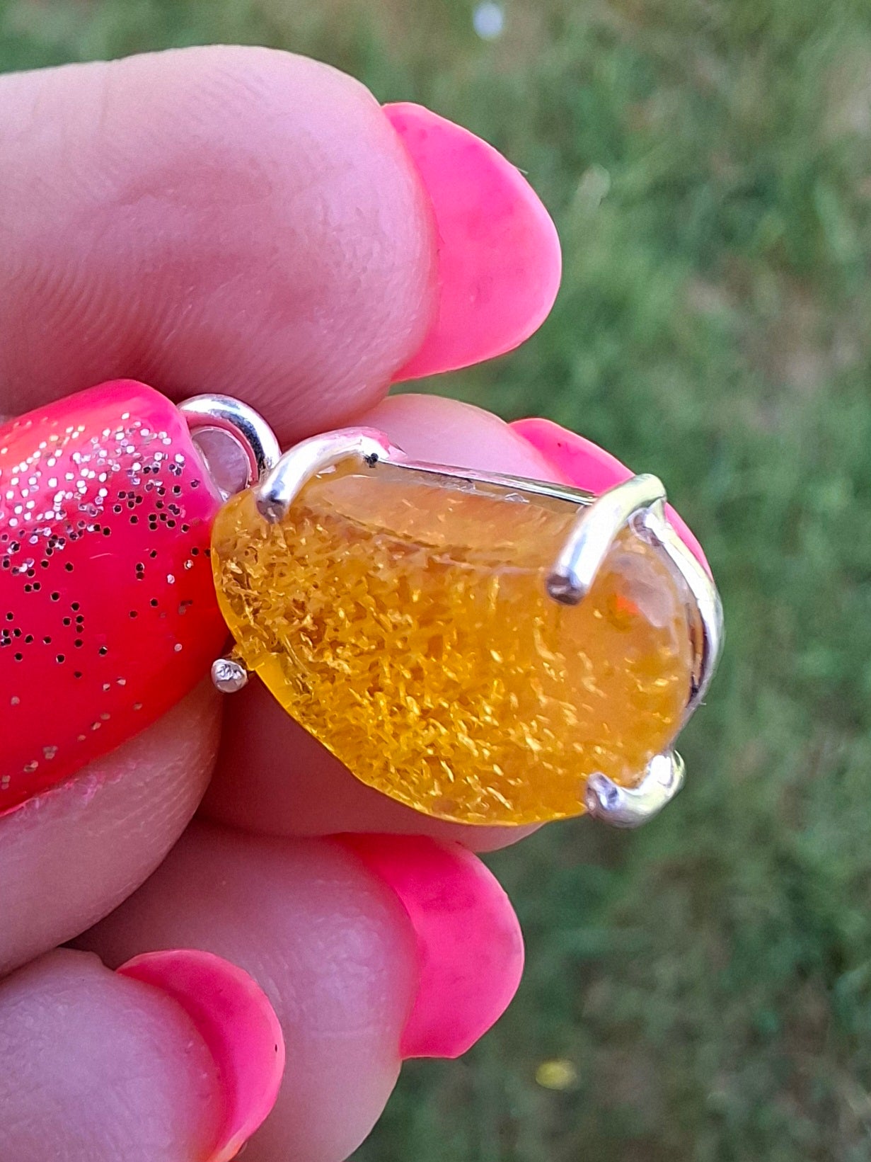 Baltic Amber Pendant, 925 Silver, Fossil (Ref: AP22)