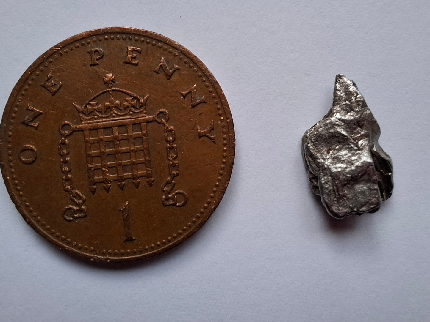 Campo del Cielo, 0.55g, Nickel Iron Meteorite (Ref: C3)