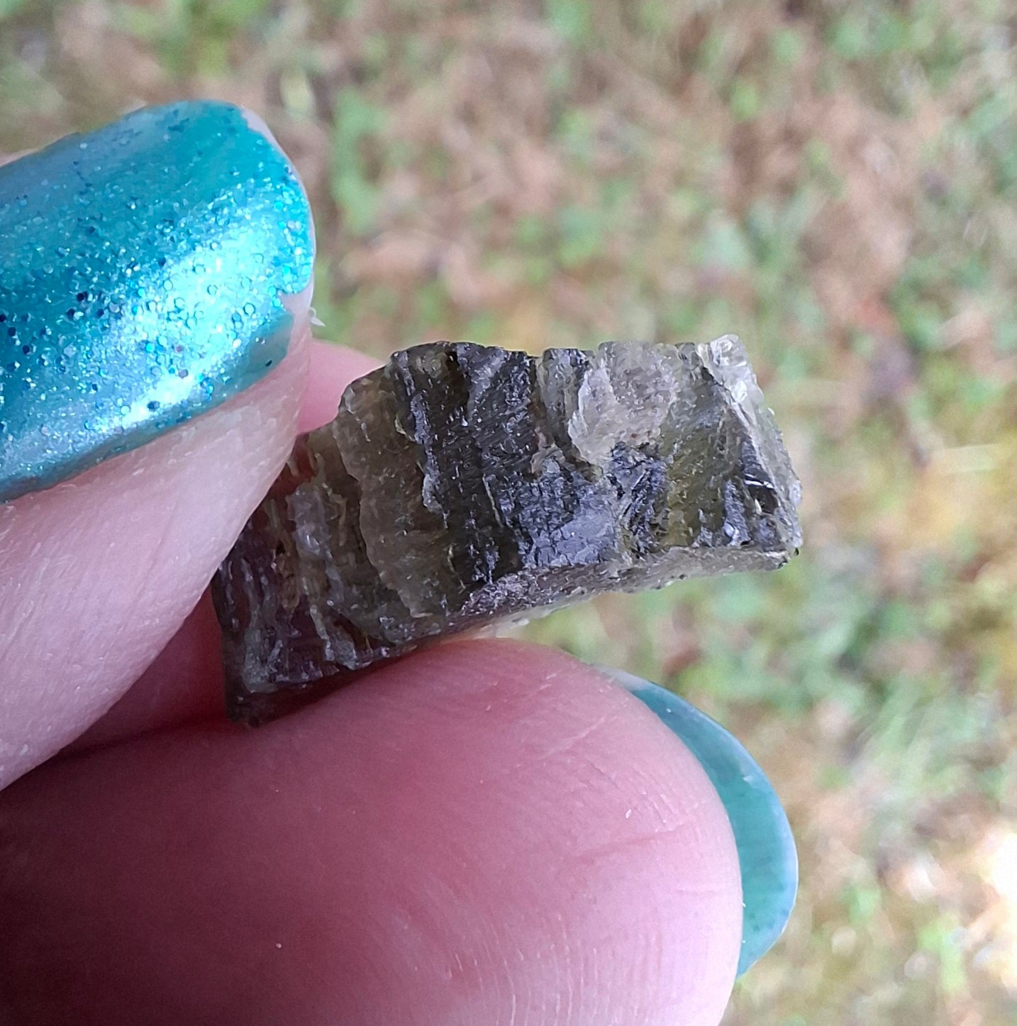 Moldavite Piece, 1.67g, Tektite (Ref: 1423)