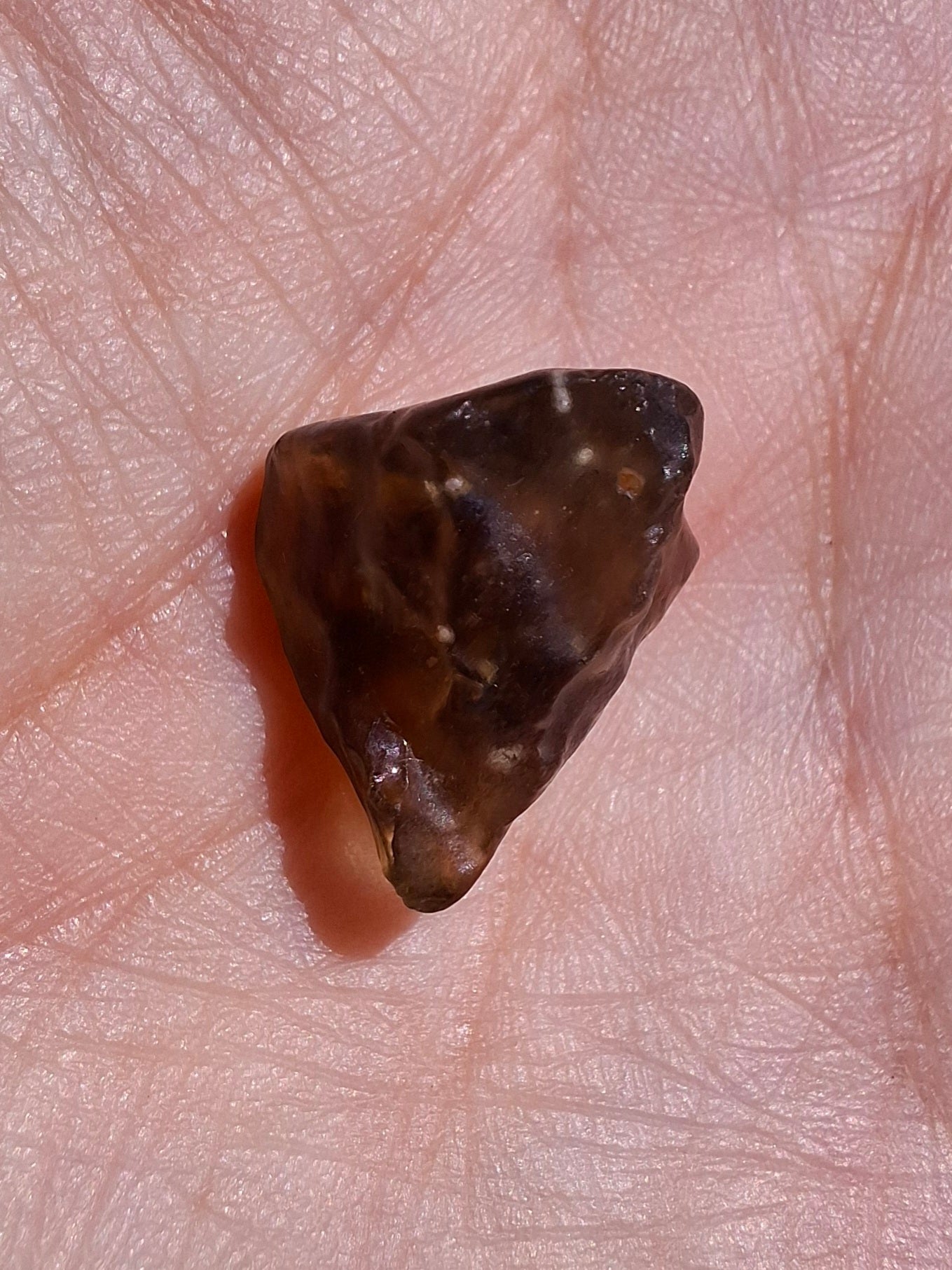 Libyan Desert Glass (darker) Piece, 2.29g, Tektite (Ref: L1359)