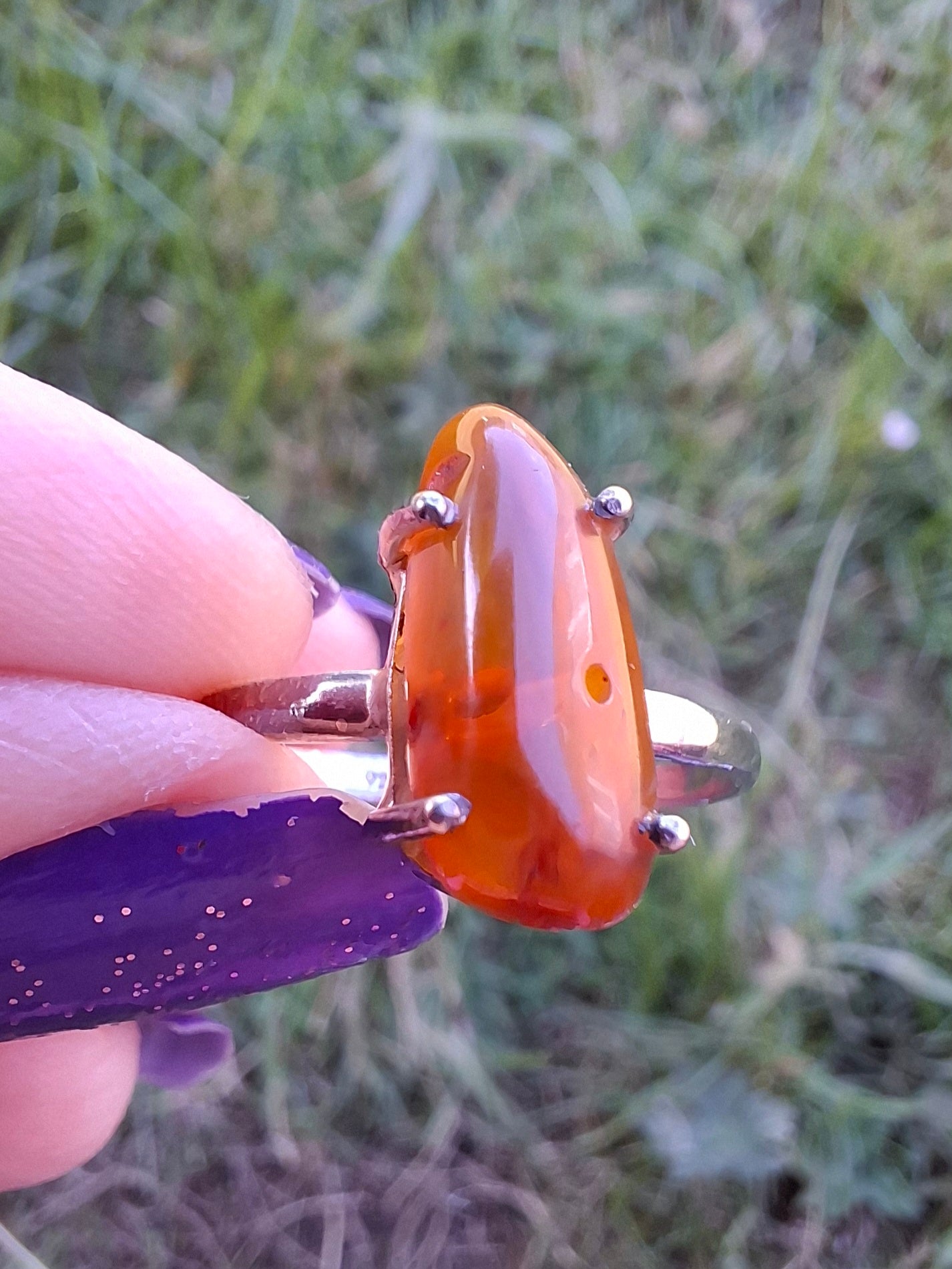 Baltic Amber Ring, size large V, 925 Silver, Fossil (Ref: AR23)