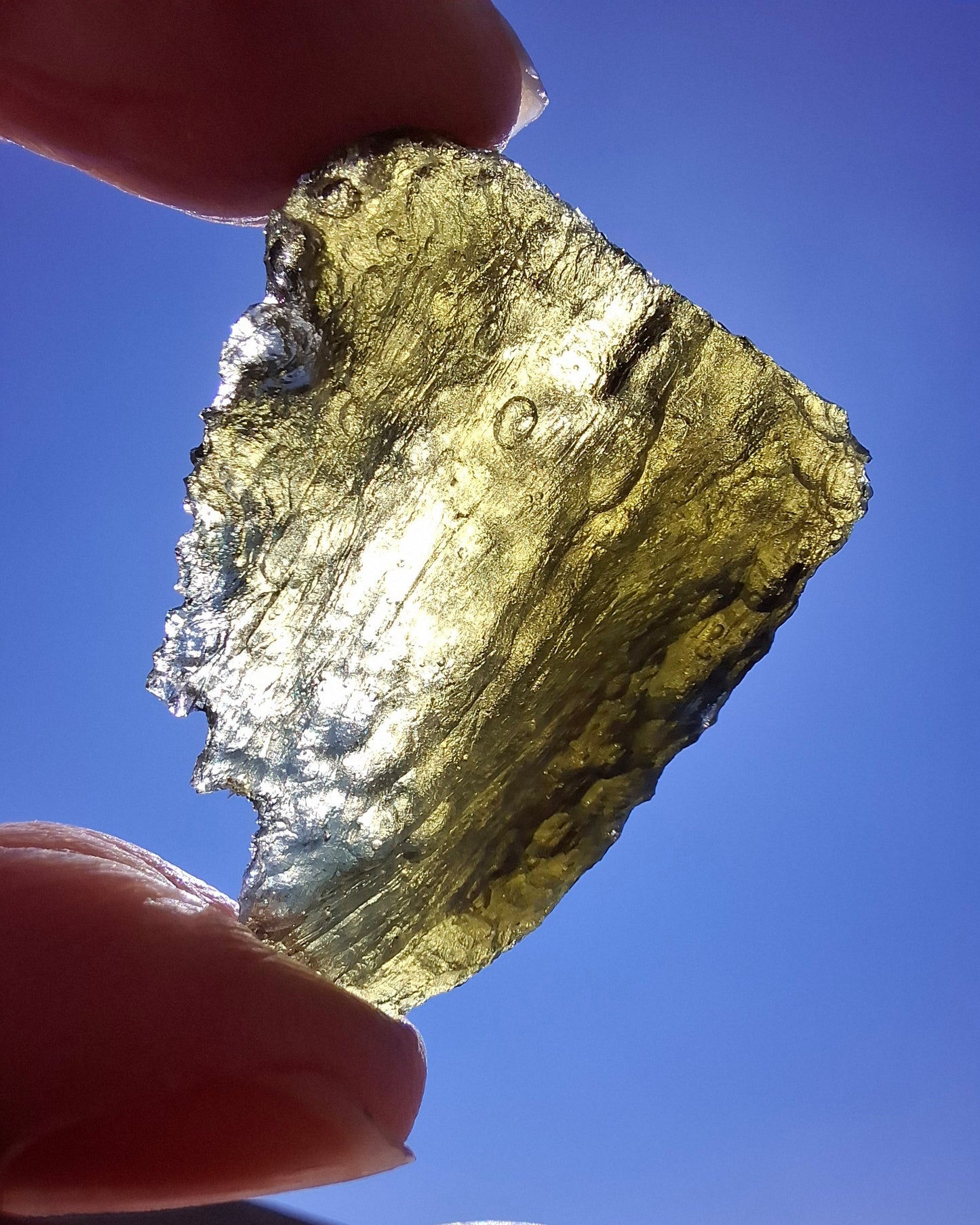 Moldavite Piece, CHLUM, 9.87g, Tektite (Ref: 1168)