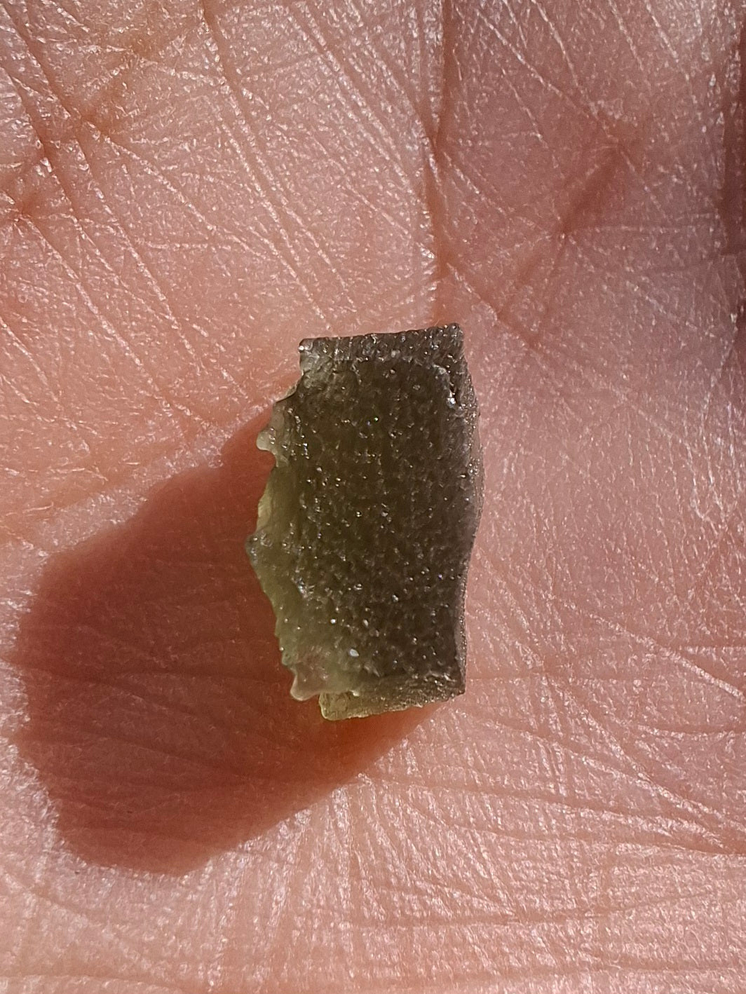 Moldavite Piece, 0.57g, Tektite (Ref: 1439)