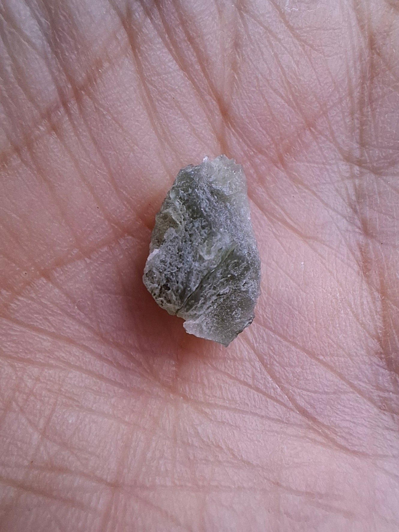 Moldavite Piece, SNOWFLAKE, FROSTED, BRUSNA, 0.50g, Tektite (Ref: 1498)