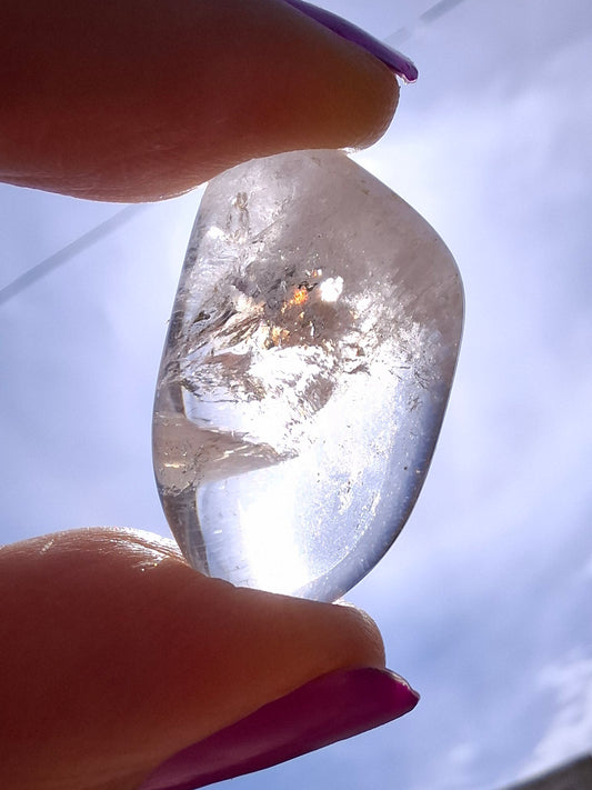 Clear Quartz, Tumble Stone, Crystal (Ref: T28)