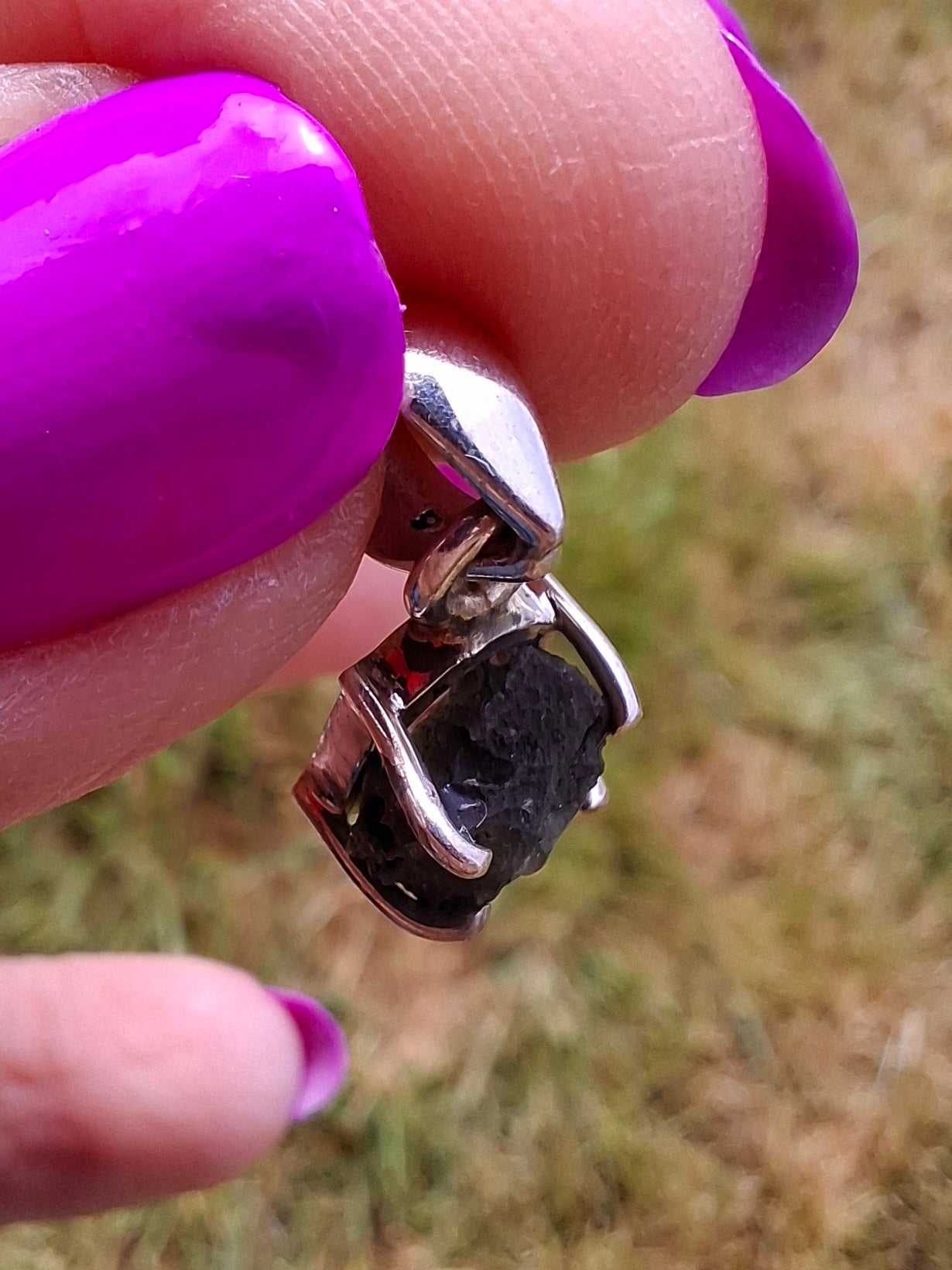 Moldavite Claw Pendant, 925 Silver, Tektite (Ref: P17)