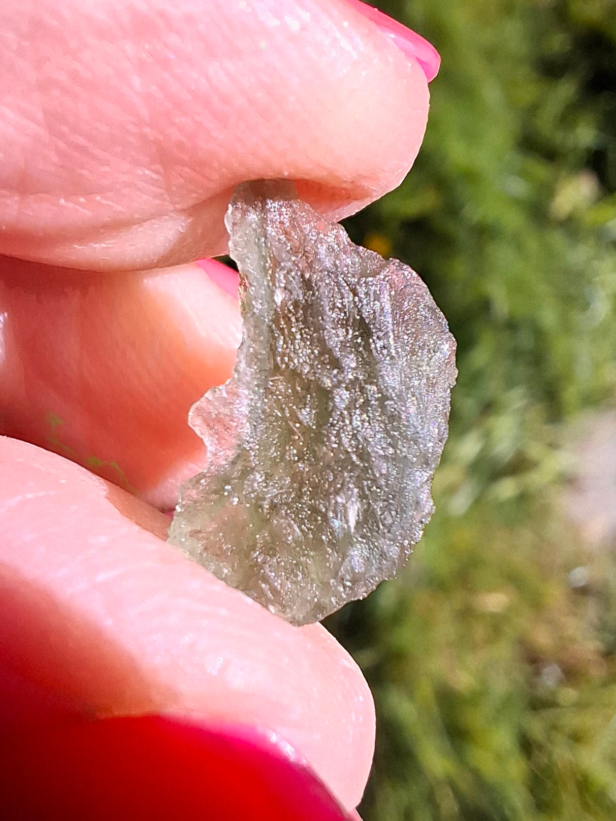 Moldavite Piece, 0.60g, Tektite (Ref: 1403)