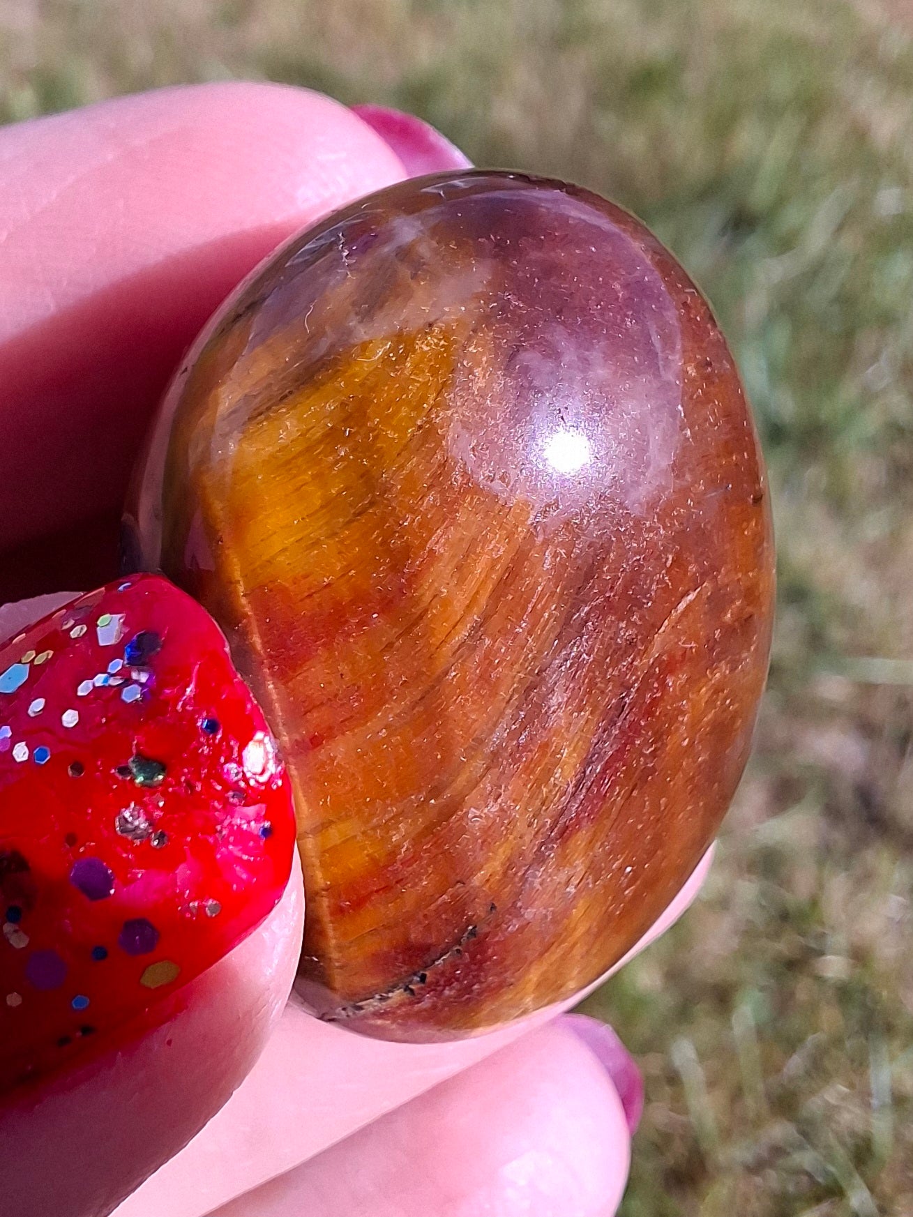 Tigers Eye, Tumble Stone, Crystal (Ref: T136)