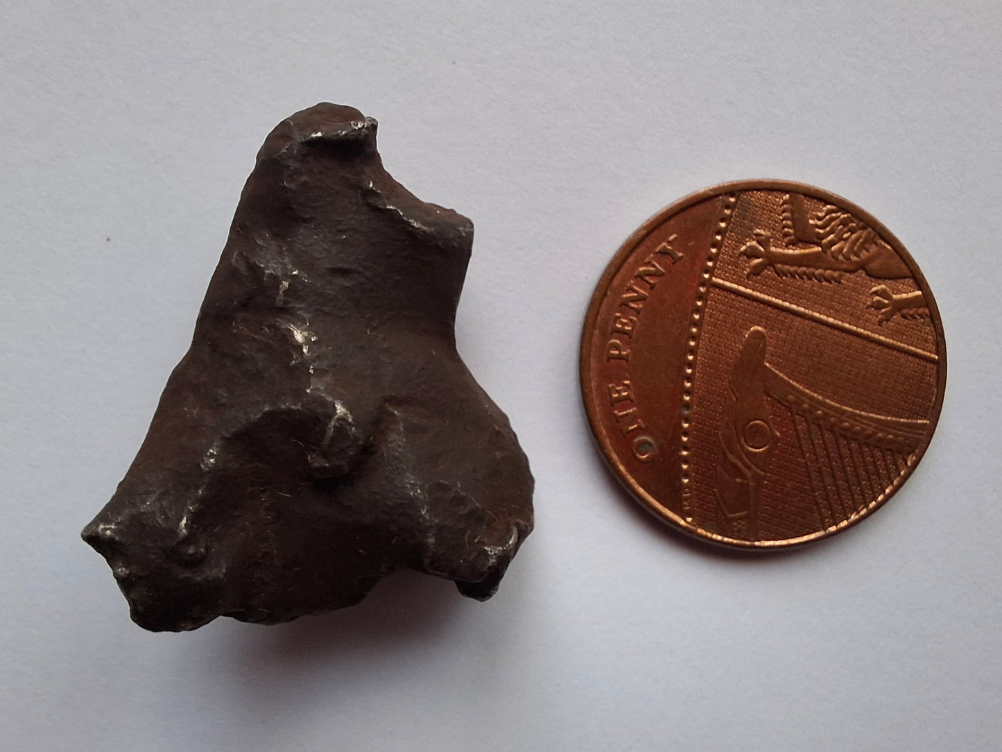 Gebel Kamil Iron Meteorite, 16.36g (Ref: K16)