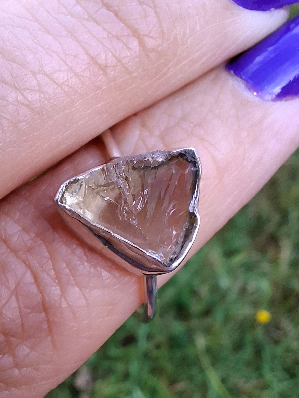 Libyan Desert Glass Ring, size large V, 925 Silver, Tektite (Ref: LR55)