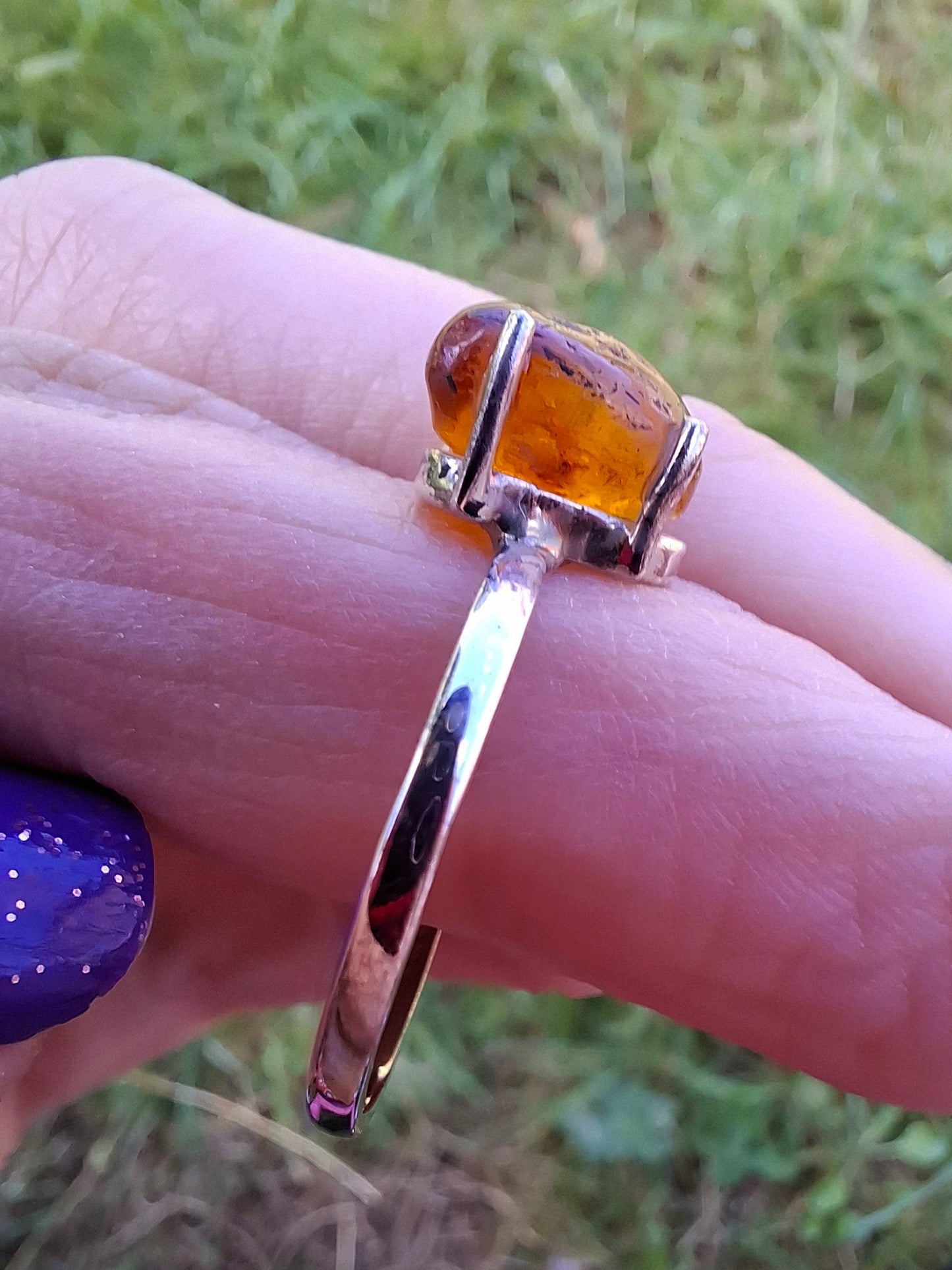 Baltic Amber Ring, size large W, 925 Silver, Fossil (Ref: AR29)