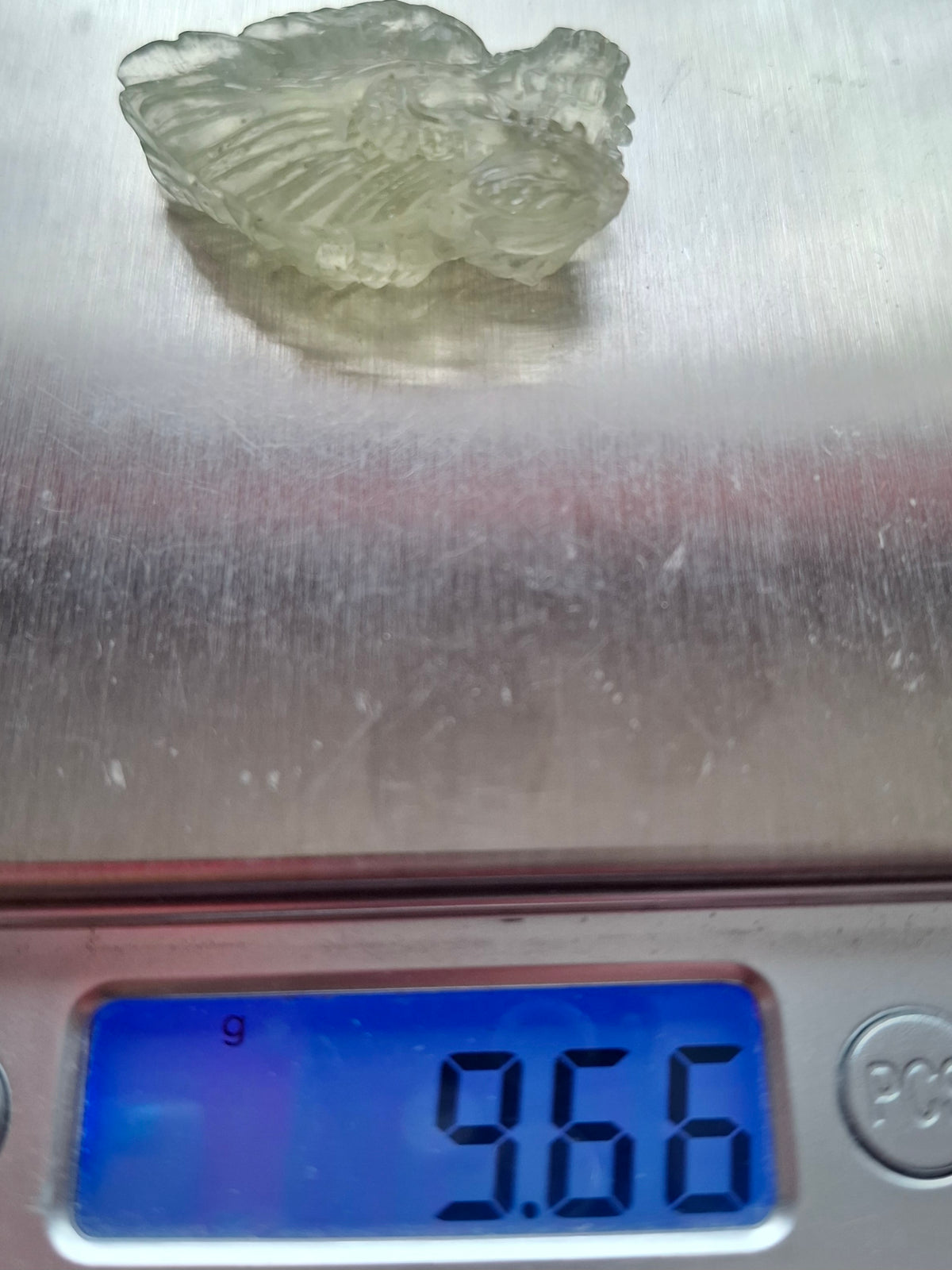 Libyan Desert Glass DRAGON HEAD carving, 9.66g, Tektite (Ref: Dragon 3)