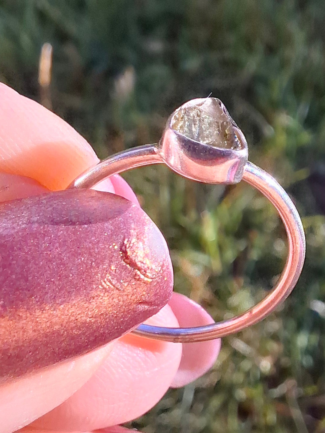 Moldavite's Ring, size large L/small M, 925 Silver, Tektite (Ref: R36)