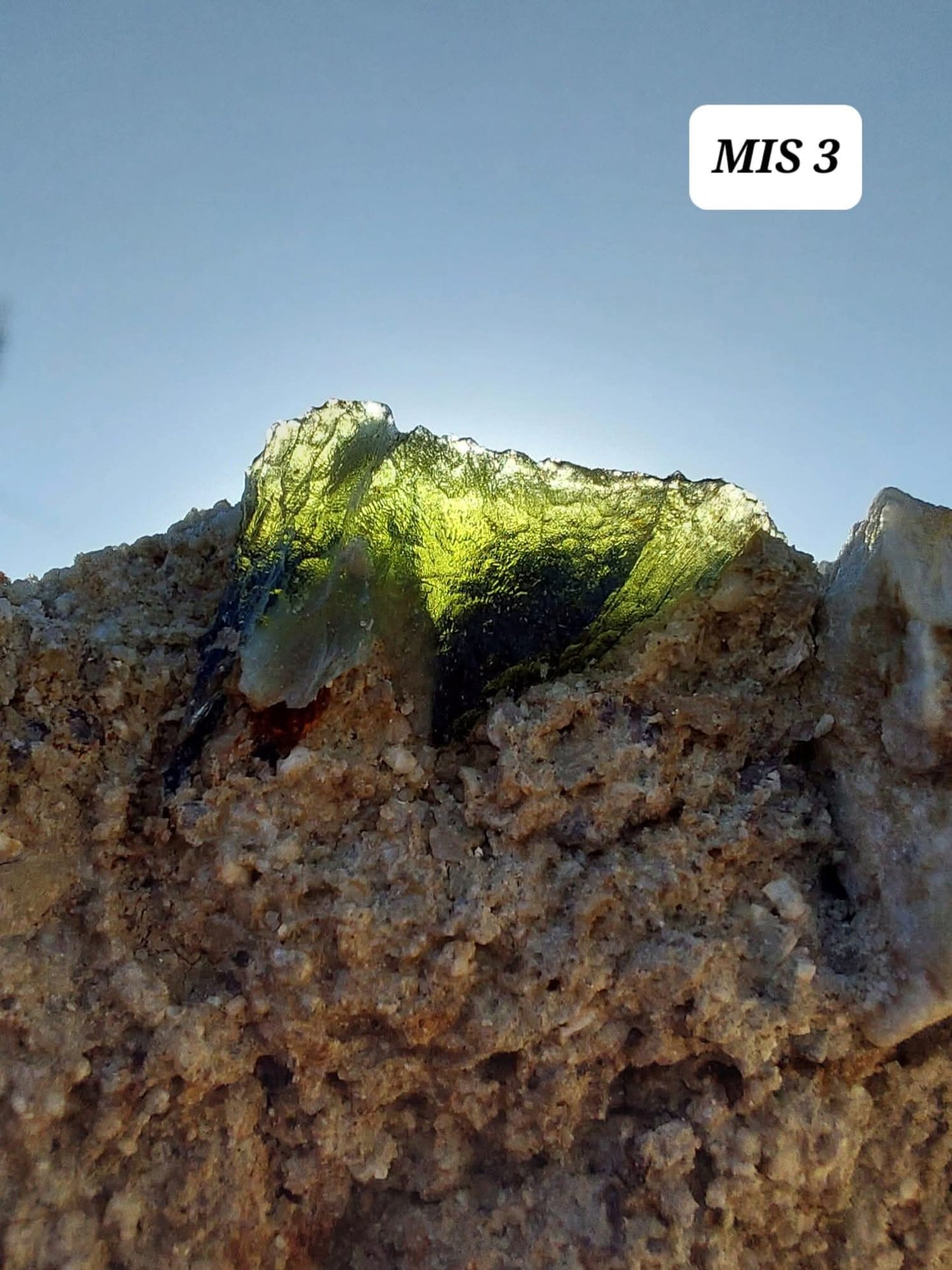 Moldavite In-Situ (in matrix), Besednice, Est- 3g, Tektite (Ref: MIS3)