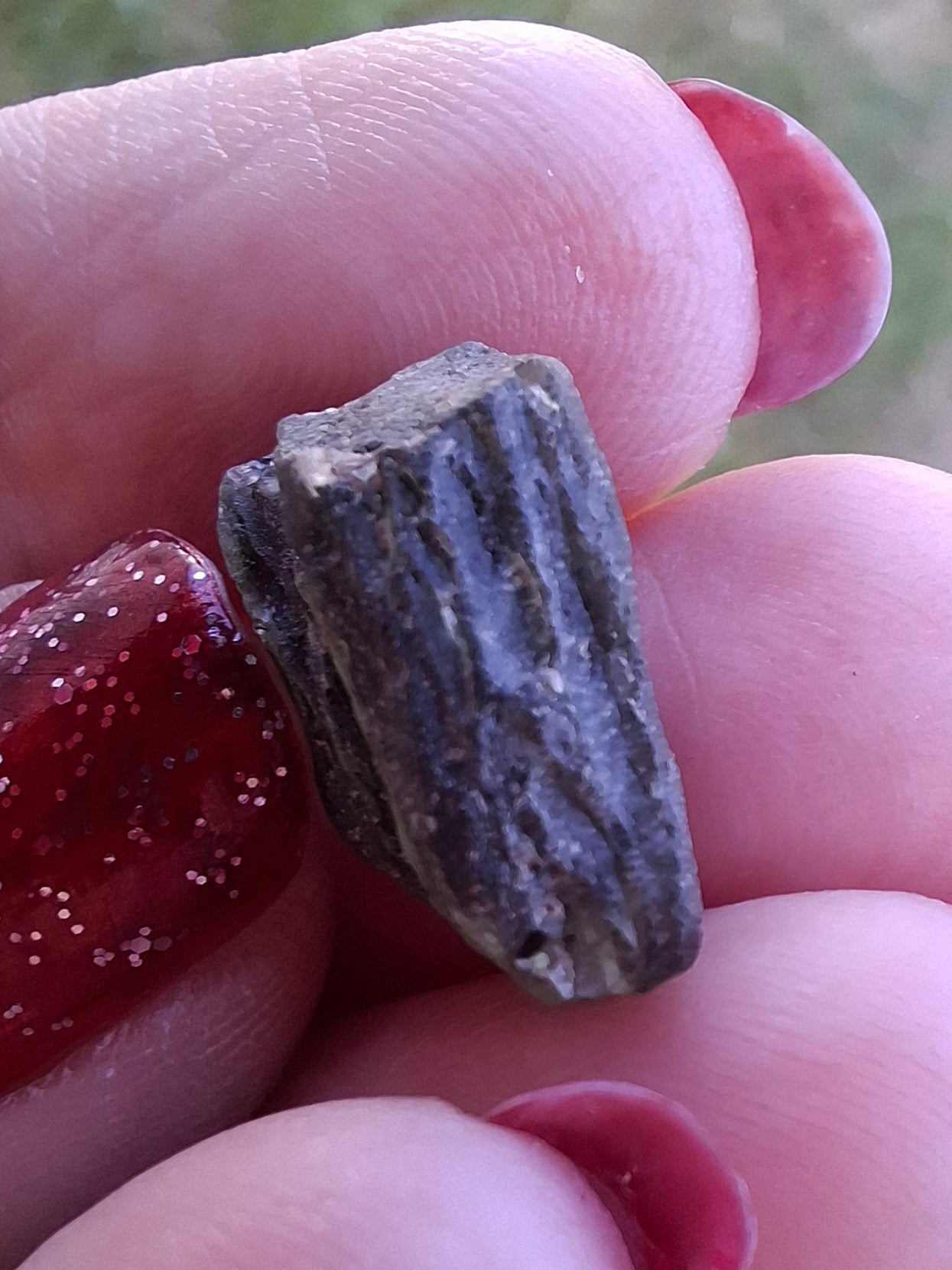 Moldavite Piece, 2.06g, Tektite (Ref: 1467)