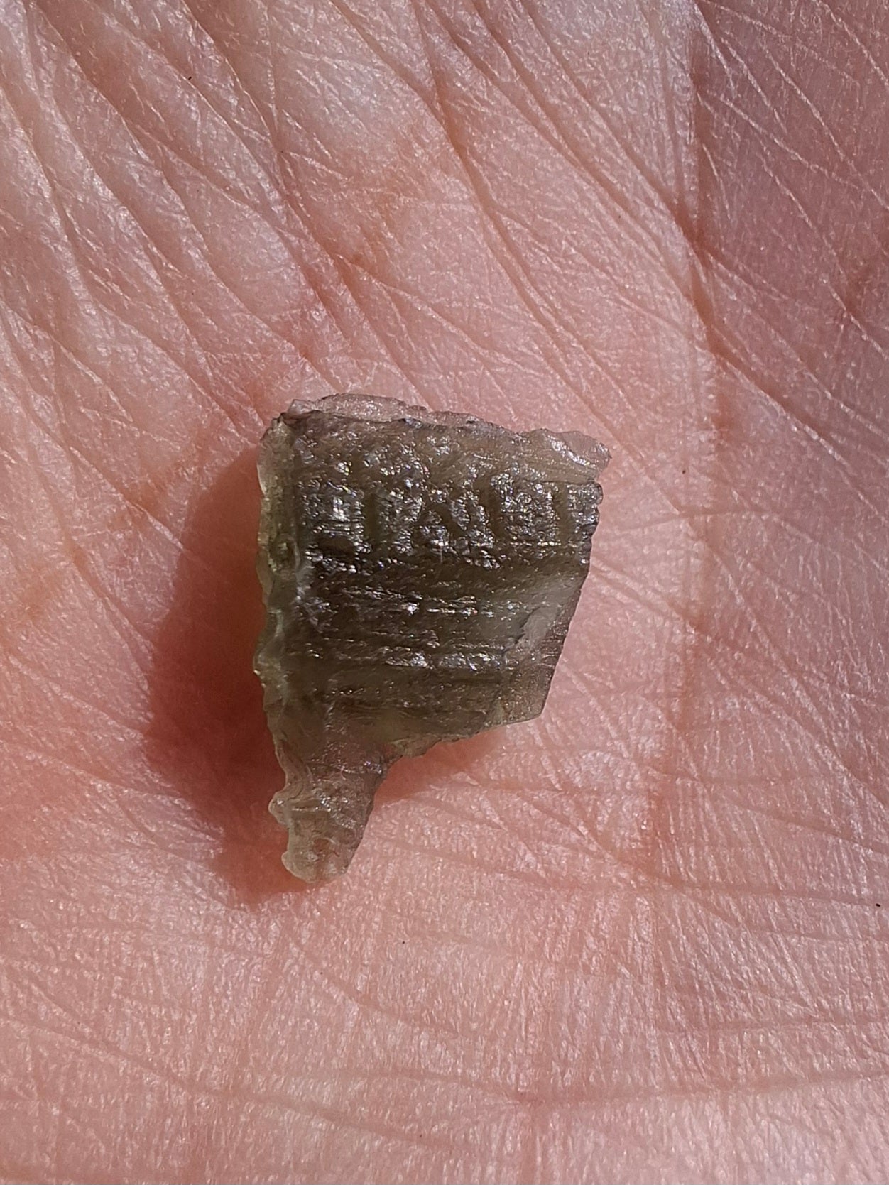 Moldavite Piece, 0.52g, Tektite (Ref: 1389)