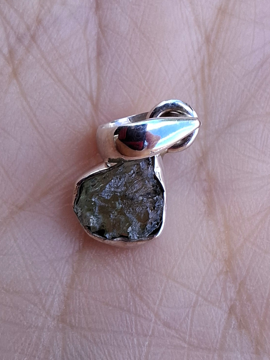 Moldavite Pendant, 925 Silver, Tektite (Ref: P81)