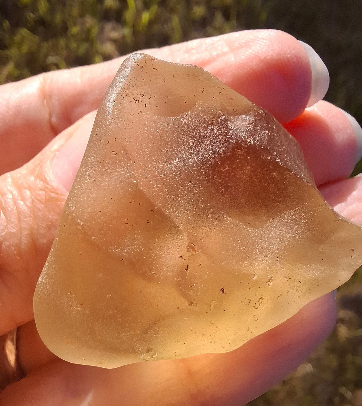 Libyan Desert Glass Piece, 29.87g, Tektite (Ref: LE238)