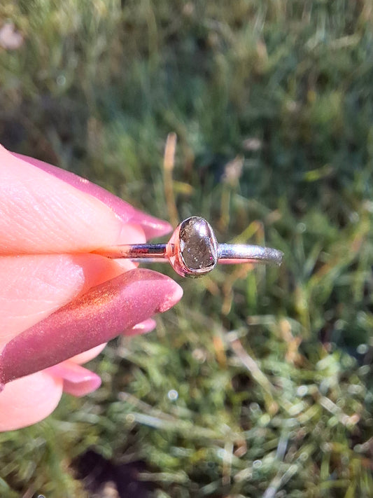Moldavite Ring, size small P, 925 Silver, Tektite (Ref: R42)