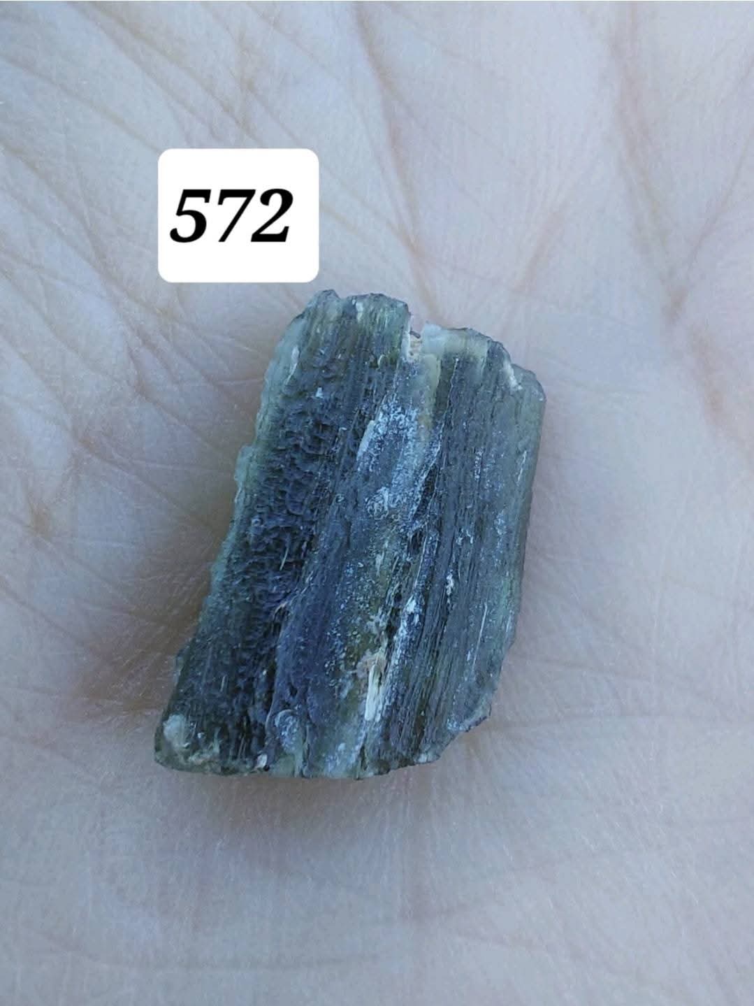 Moldavite Piece, 1.46g, Tektite (Ref: 572)