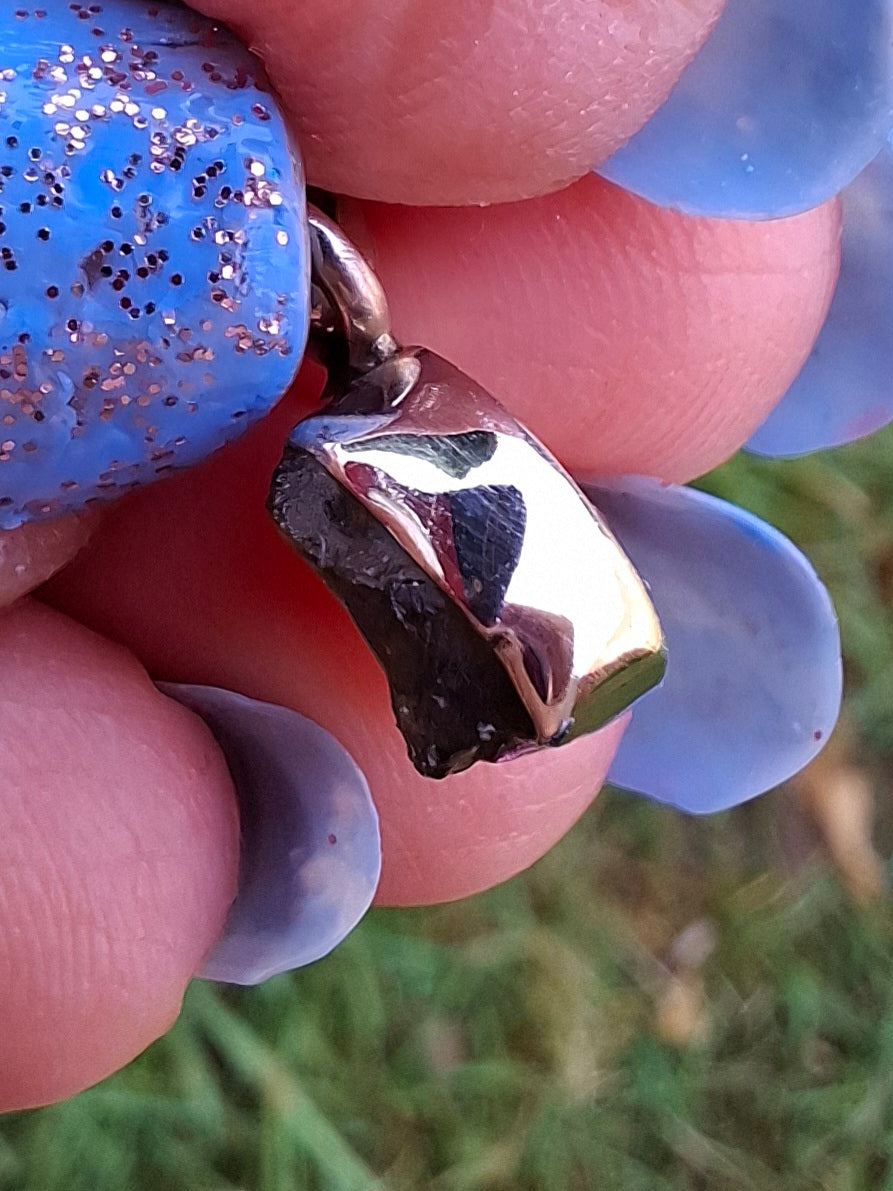Moldavite Pendant, 925 Silver, Tektite (Ref: P56)