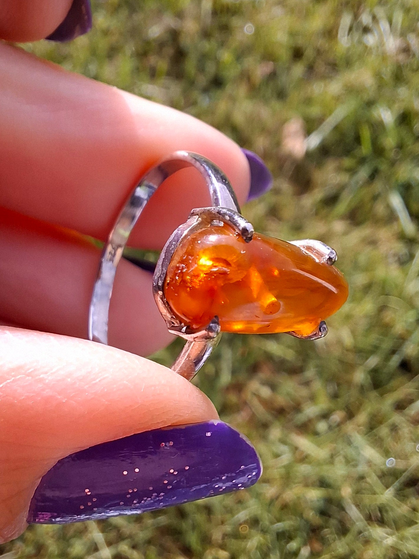 Baltic Amber Ring, size large V, 925 Silver, Fossil (Ref: AR23)