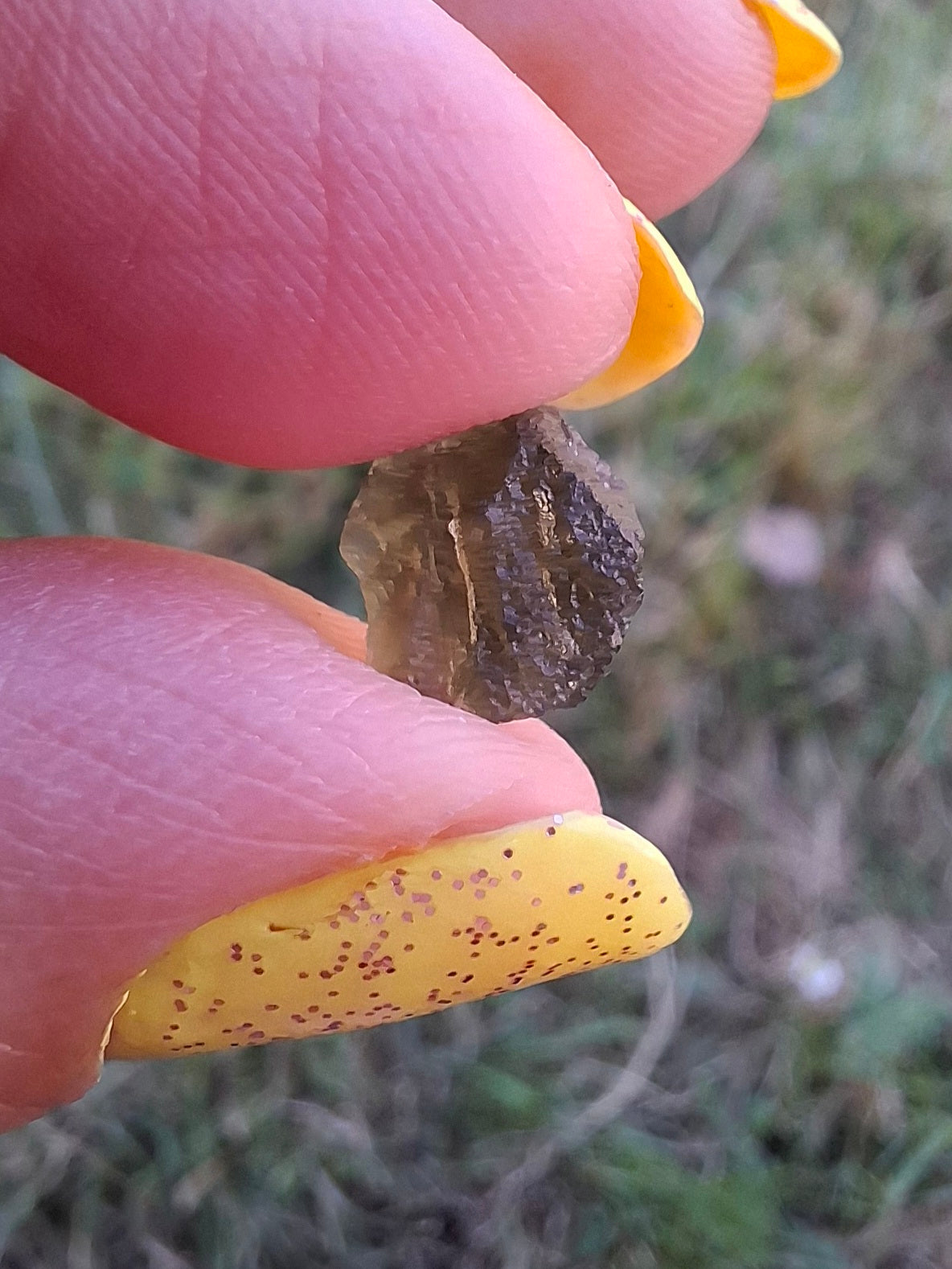 Moldavite small Piece, 0.41g, Tektite (Ref: 1482)