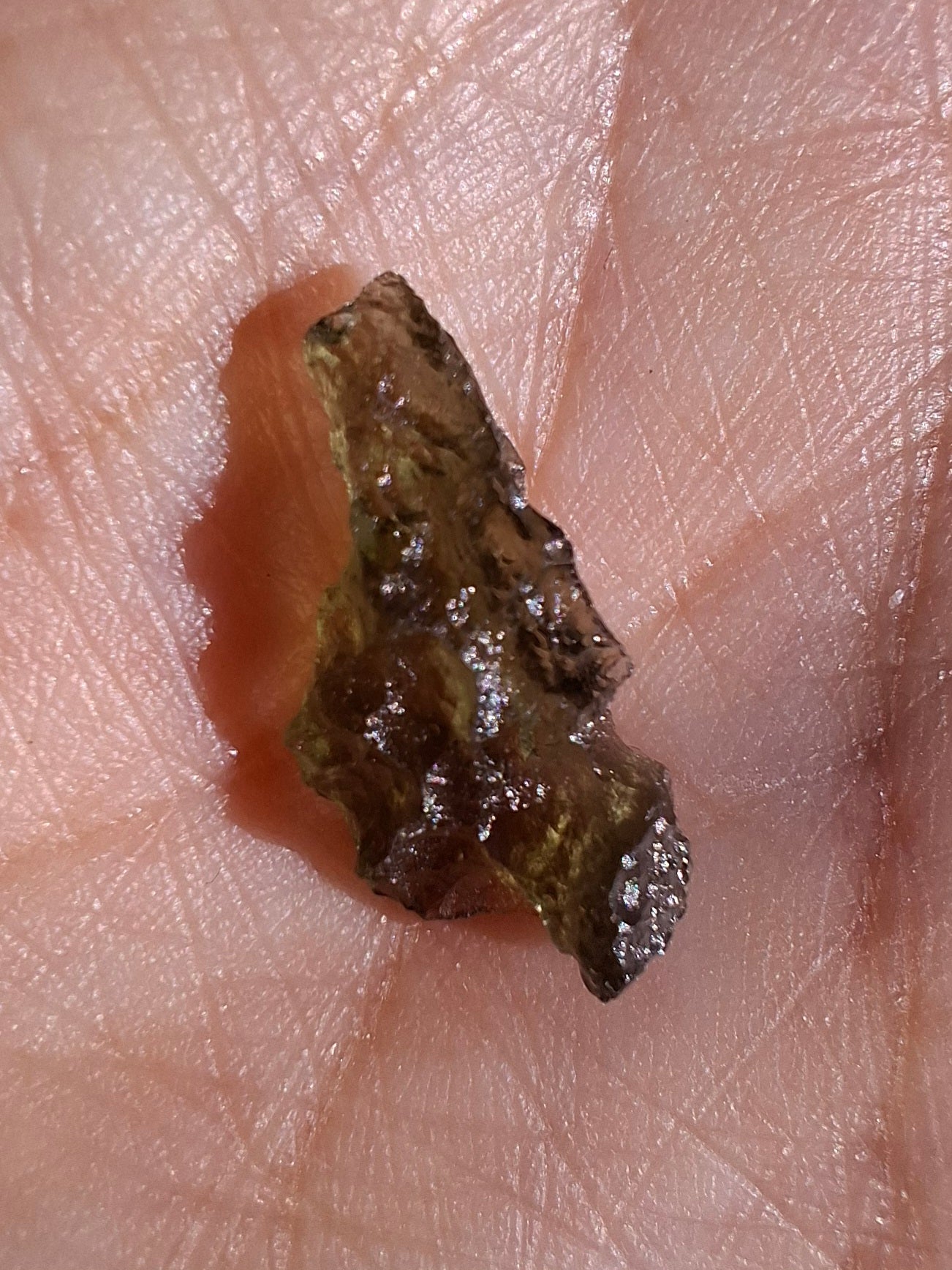 Moldavite Piece, 0.61g, Tektite (Ref: 1457)