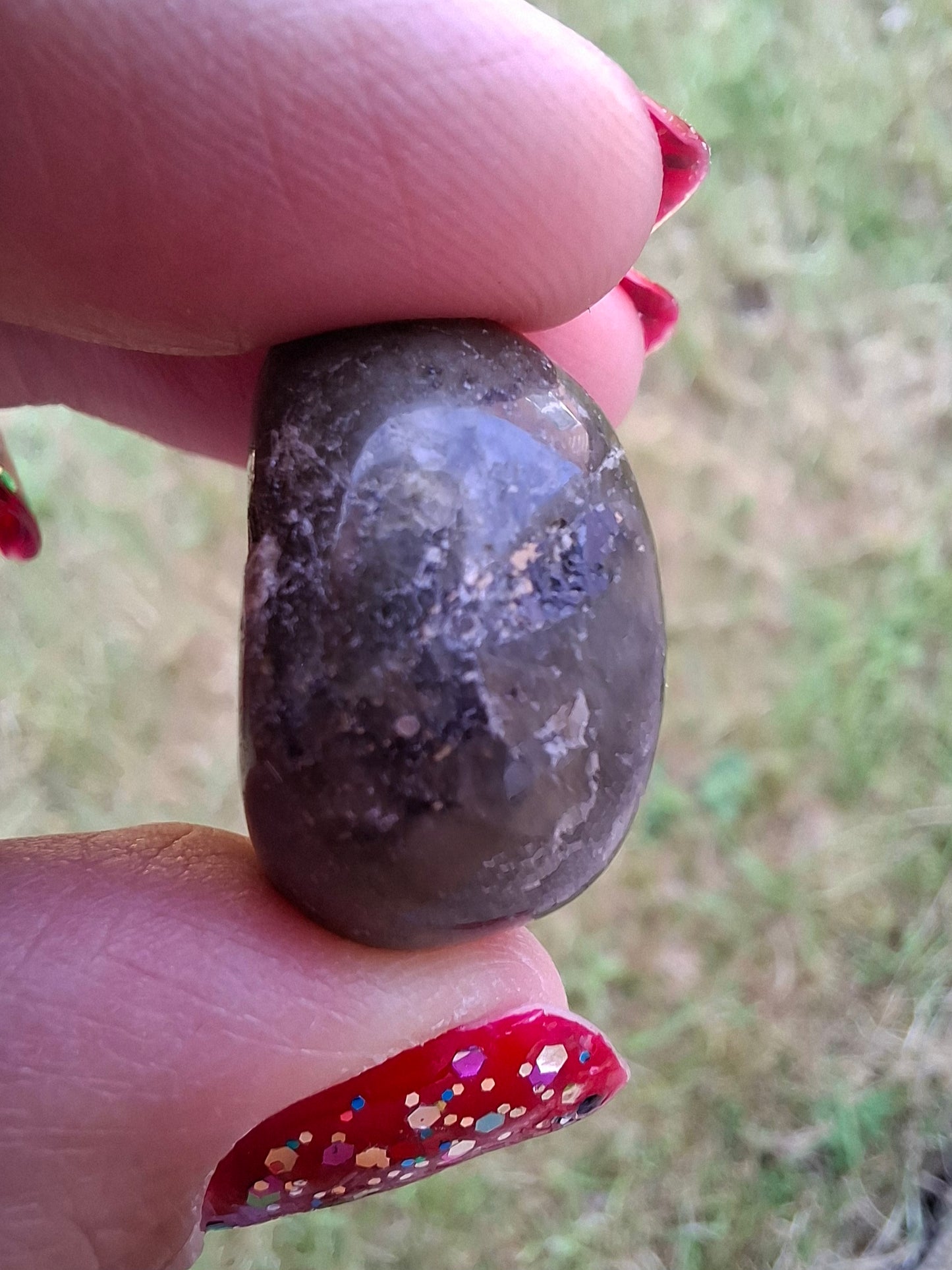 Labradorite, Tumble Stone, Crystal (Ref: T208)