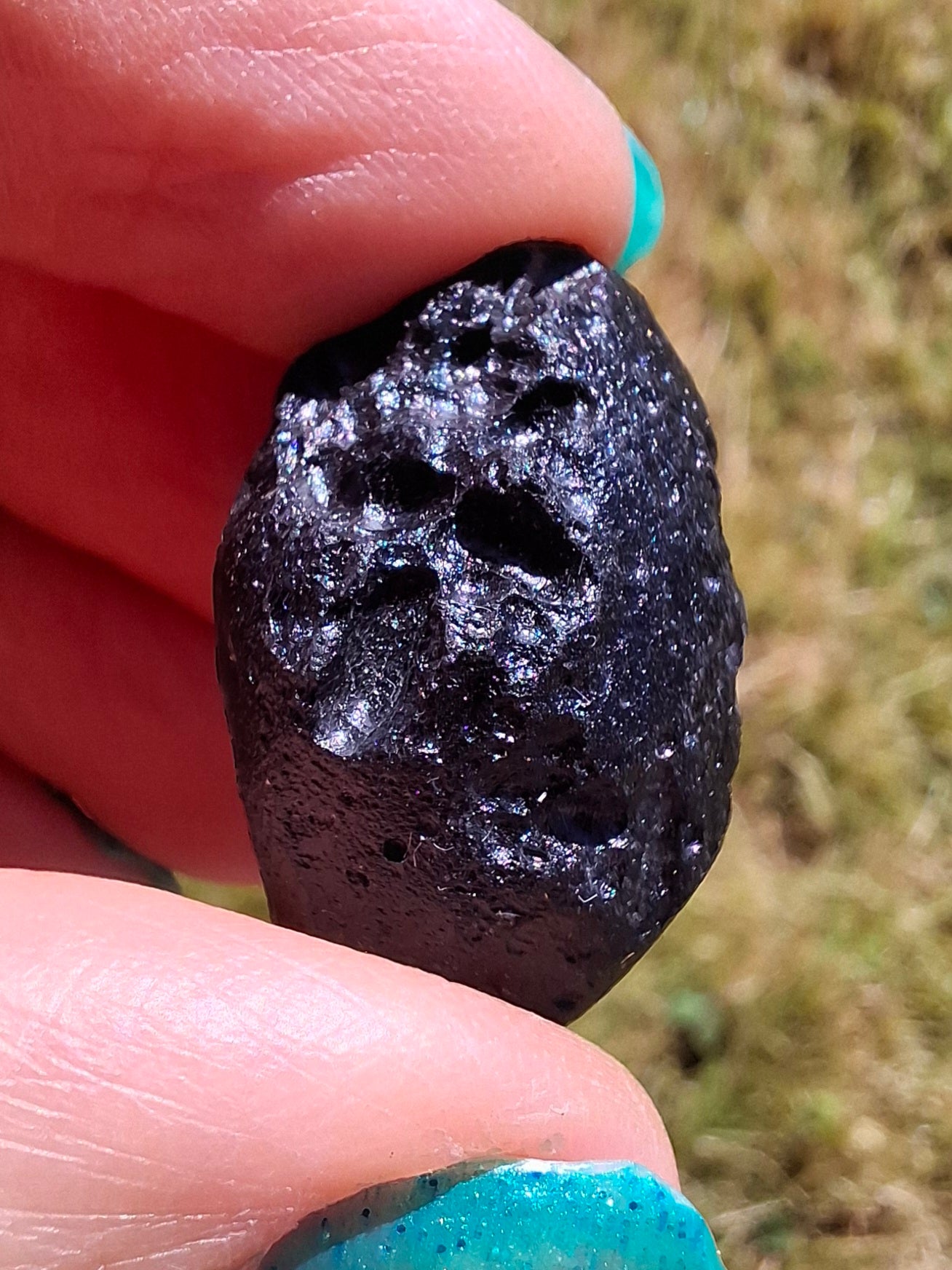 Guang Dong (Chinese), 10.55g, Tektite
