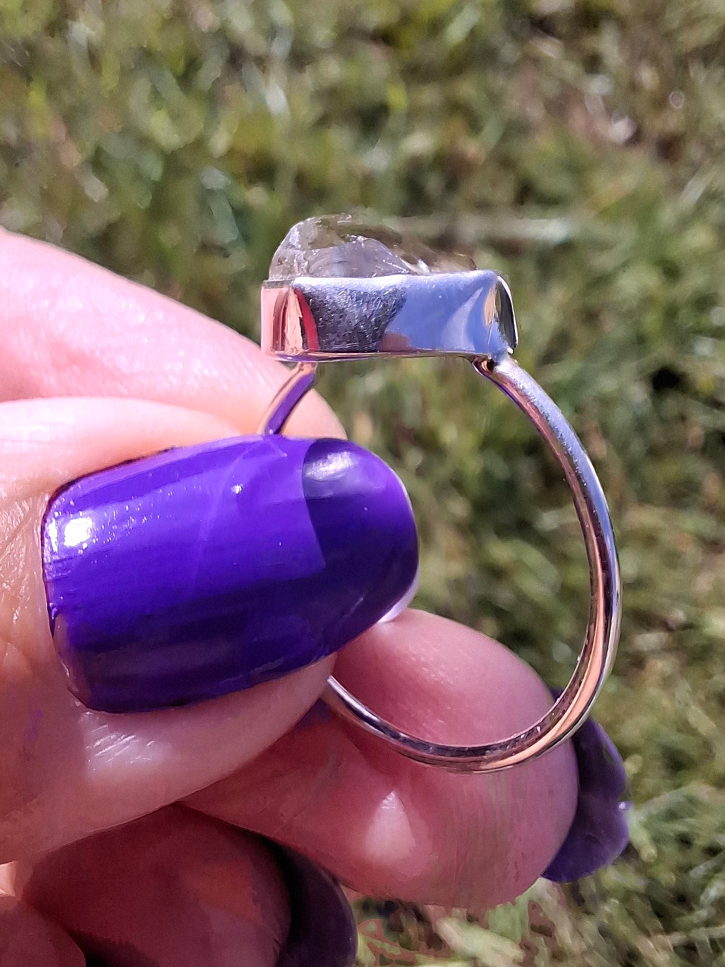 Libyan Desert Glass Ring, size small R, 925 Silver, Tektite (Ref: LR38)