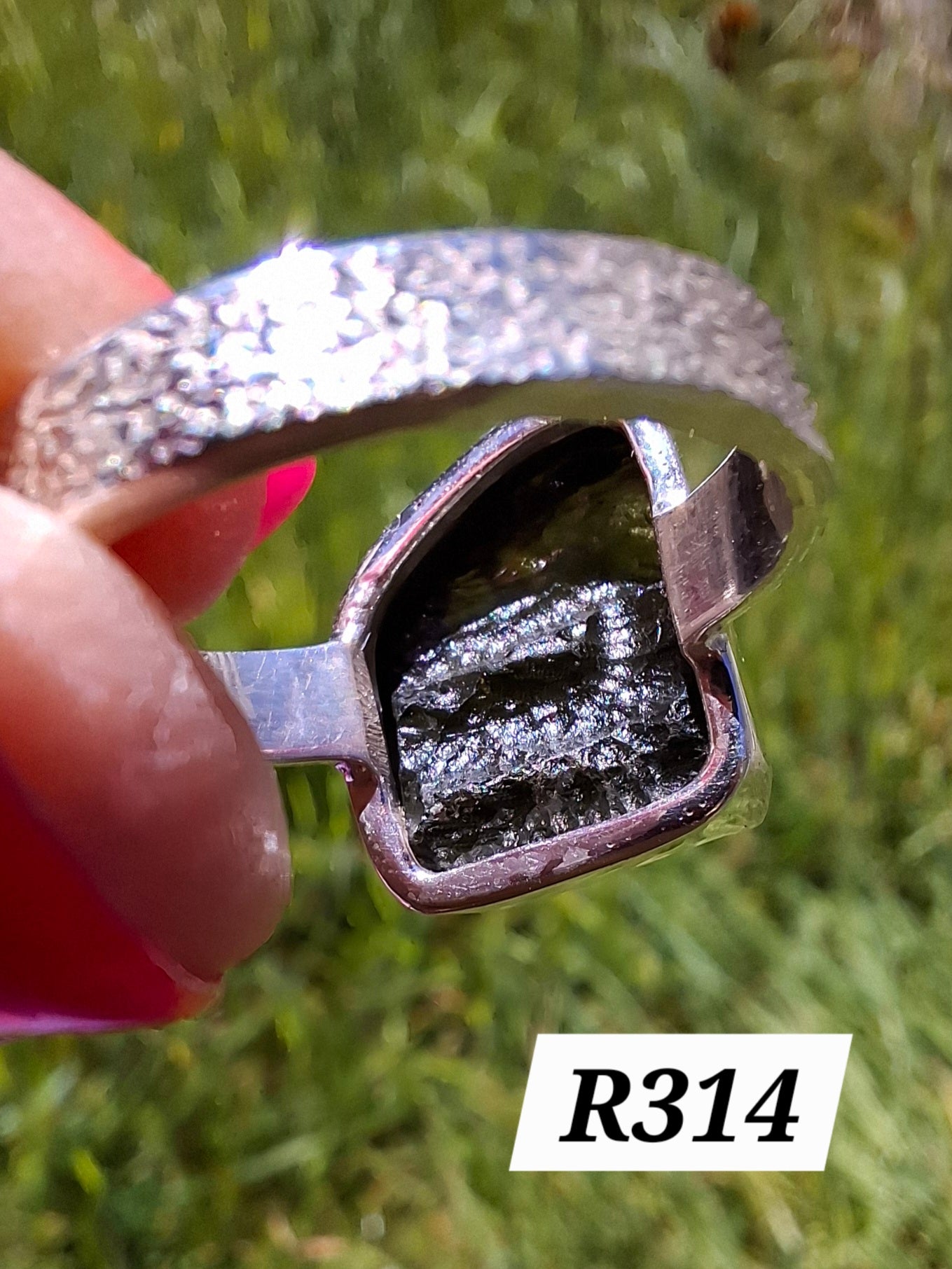 Moldavite Ring, size P, 925 Silver, Tektite (Ref: R314)