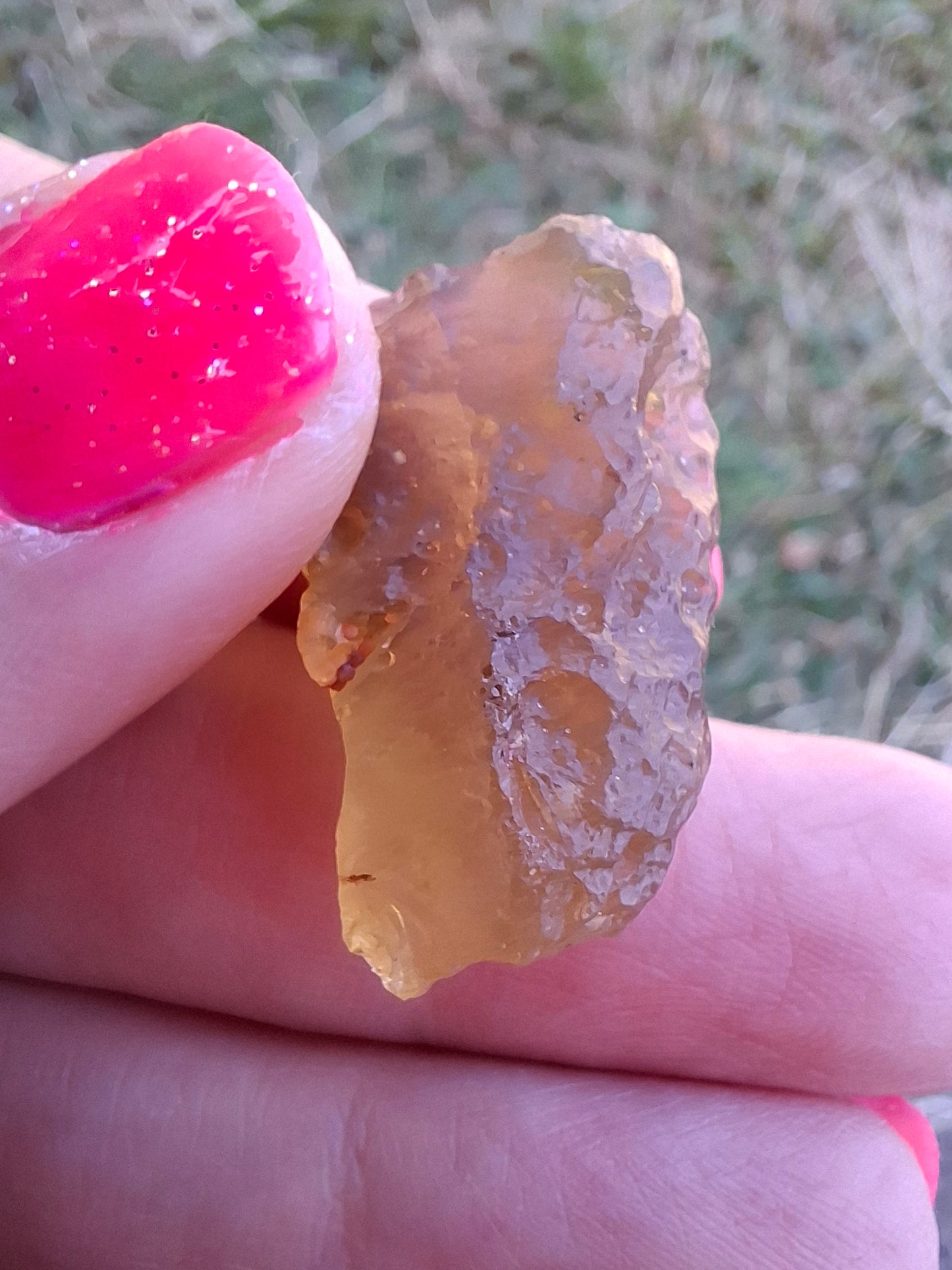 Libyan Desert Glass (darker) Piece, 7.36g, Tektite (Ref: L1357)