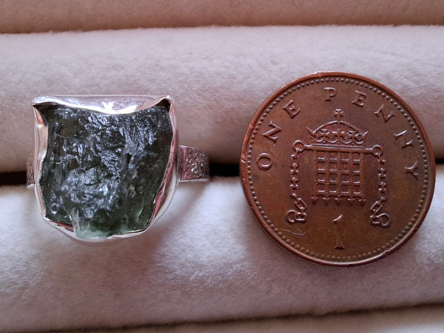Moldavite Ring, size K, 925 Silver, Tektite (Ref: R302)