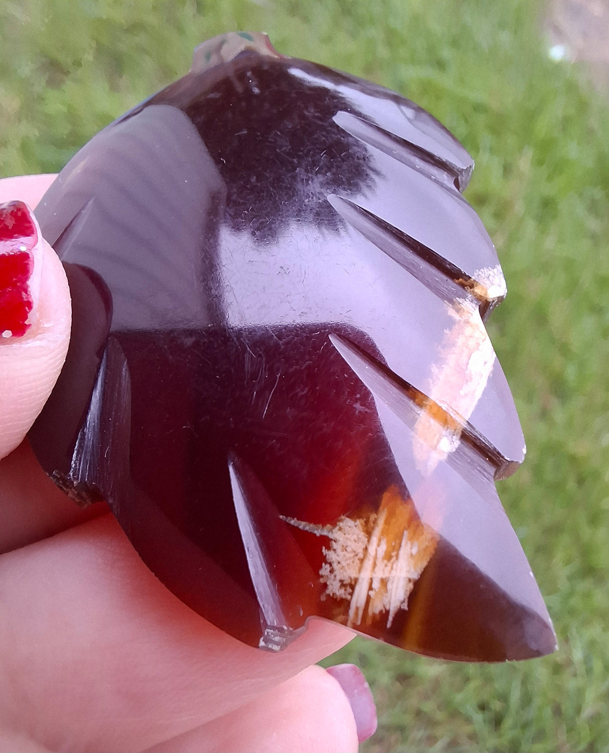 Red Amber Leaf Carving, 7.06g, Fossil (Ref: Leaf7)