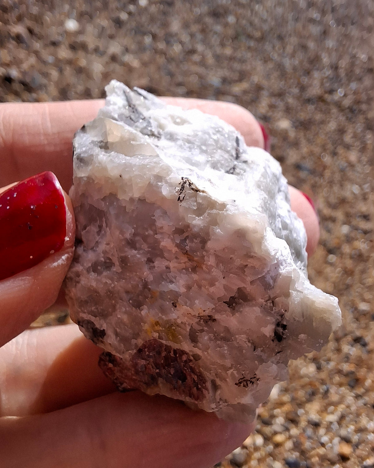(Dig your own) Garnet in Matrix, Crystal (Ref: RG5)