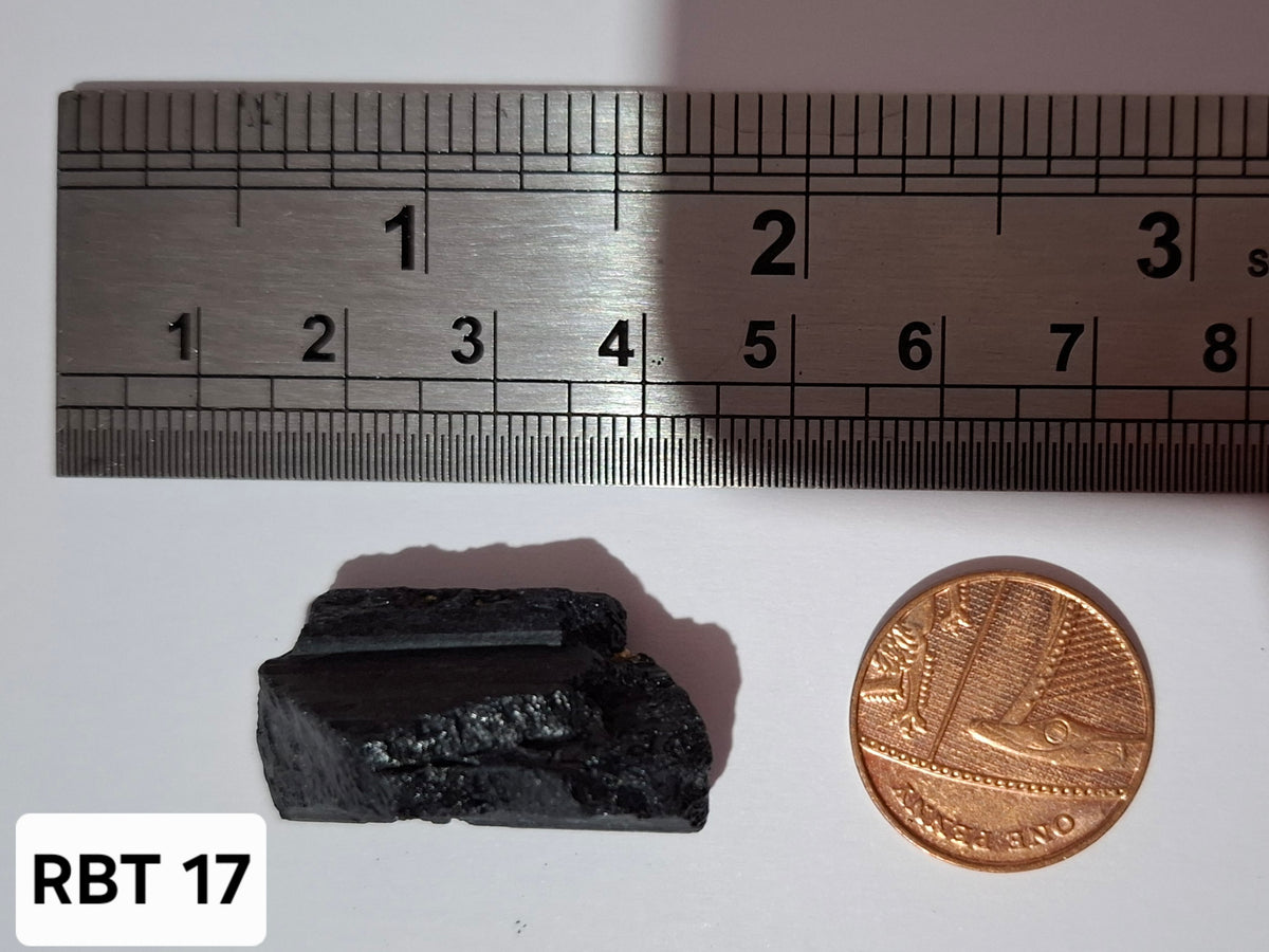 Black Tourmaline RAW, 8.72g, Crystal (Ref: RBT17)