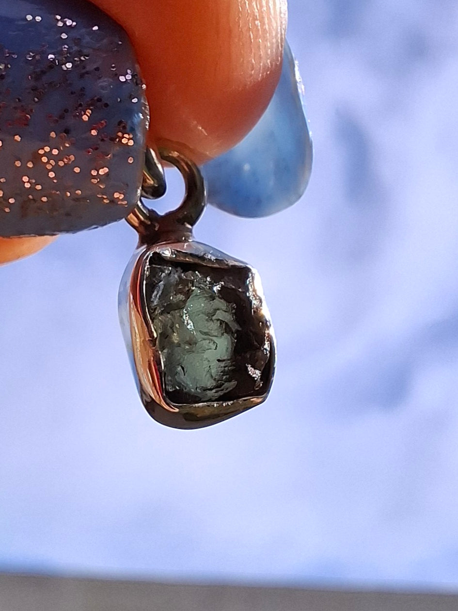 Moldavite Pendant, 925 Silver, Tektite (Ref: P53)