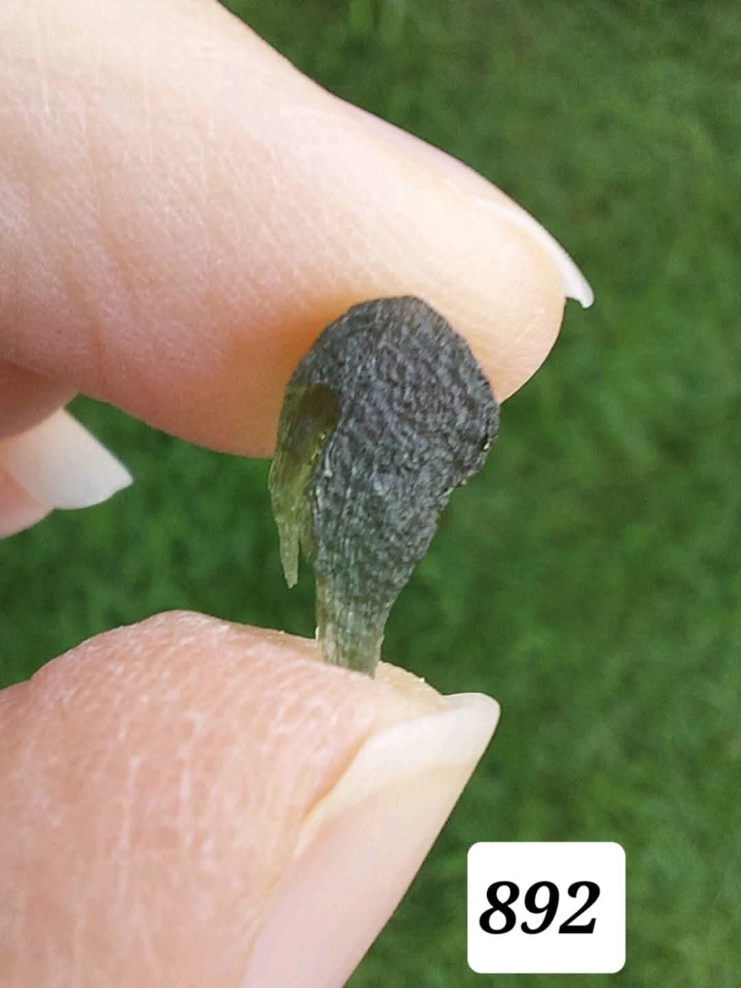 Moldavite Piece, 0.59g, Tektite (Ref: 892)