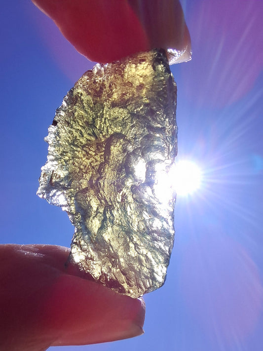 Moldavite Piece, CHLUM, 7.54g, Tektite (Ref: 1048)