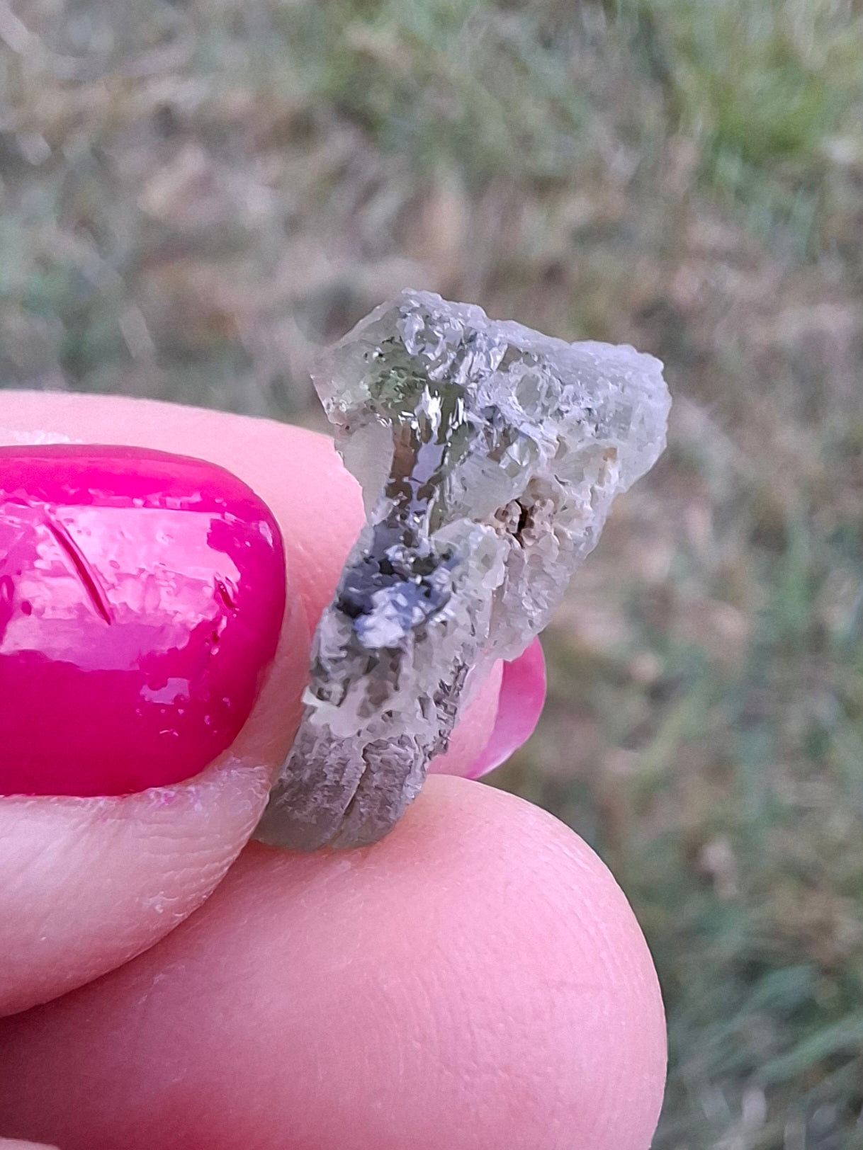 Moldavite Piece, SNOWFLAKE, FROSTED, BRUSNA, 0.92g, Tektite (Ref: 1499)