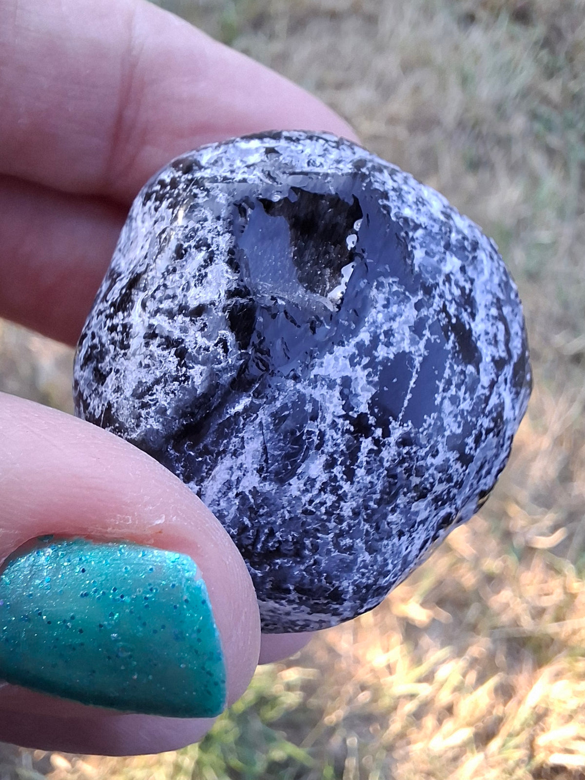 Apache Tear, Crystal (Ref: ApT3)
