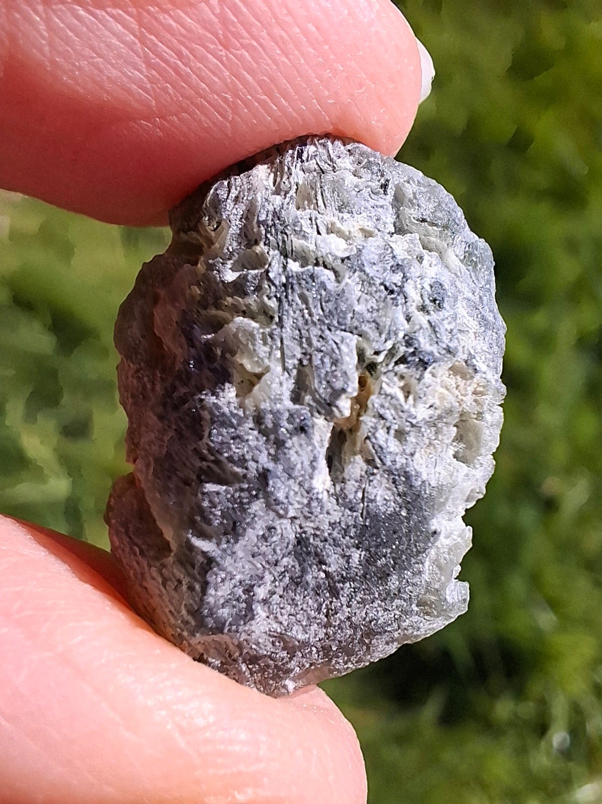 Moldavite Piece, SNOWFLAKE, FROSTED, BARTOCHOV, 4.30g, Tektite (Ref: 1363)