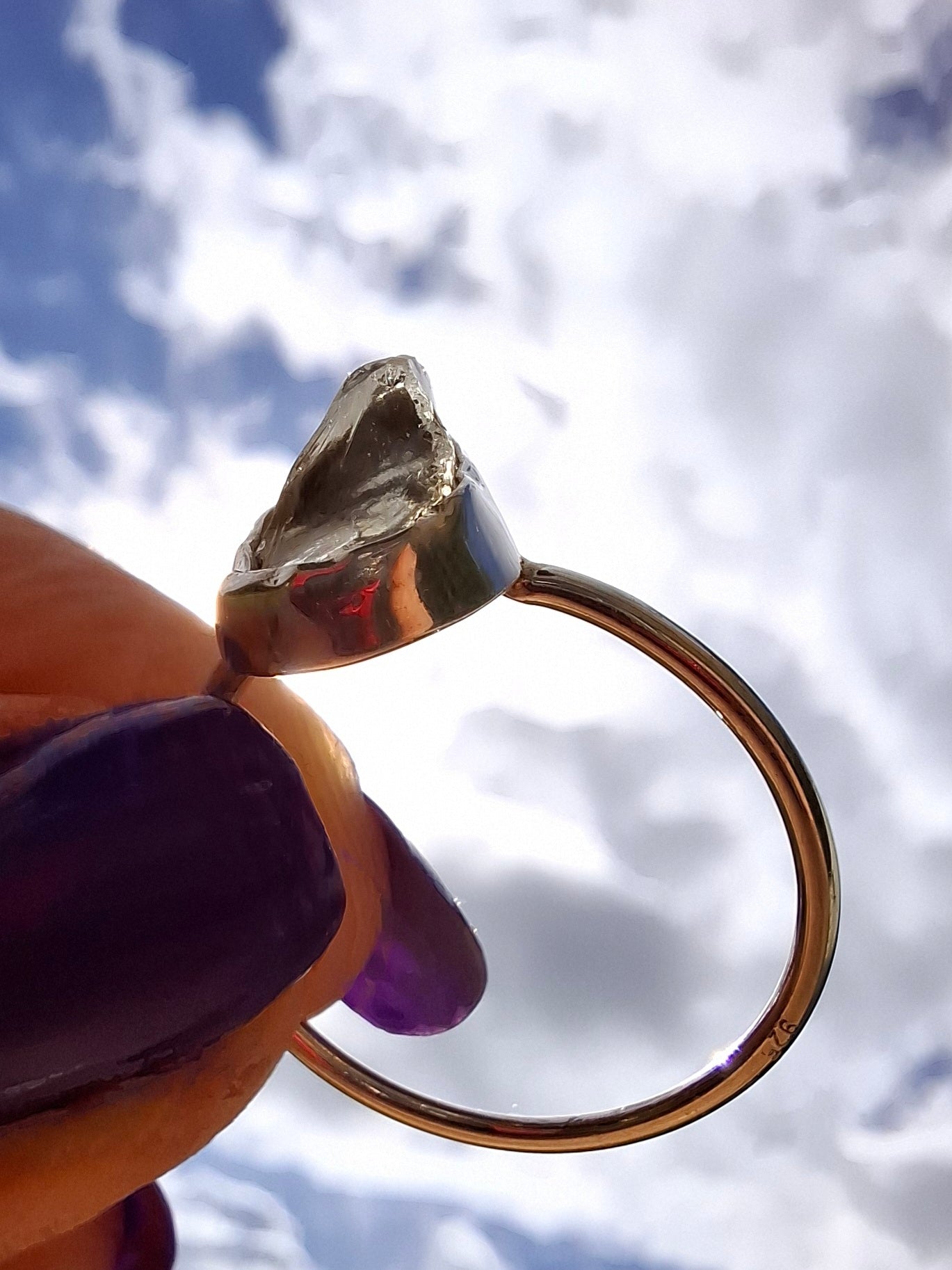 Libyan Desert Glass Ring, size large V, 925 Silver, Tektite (Ref: LR57)