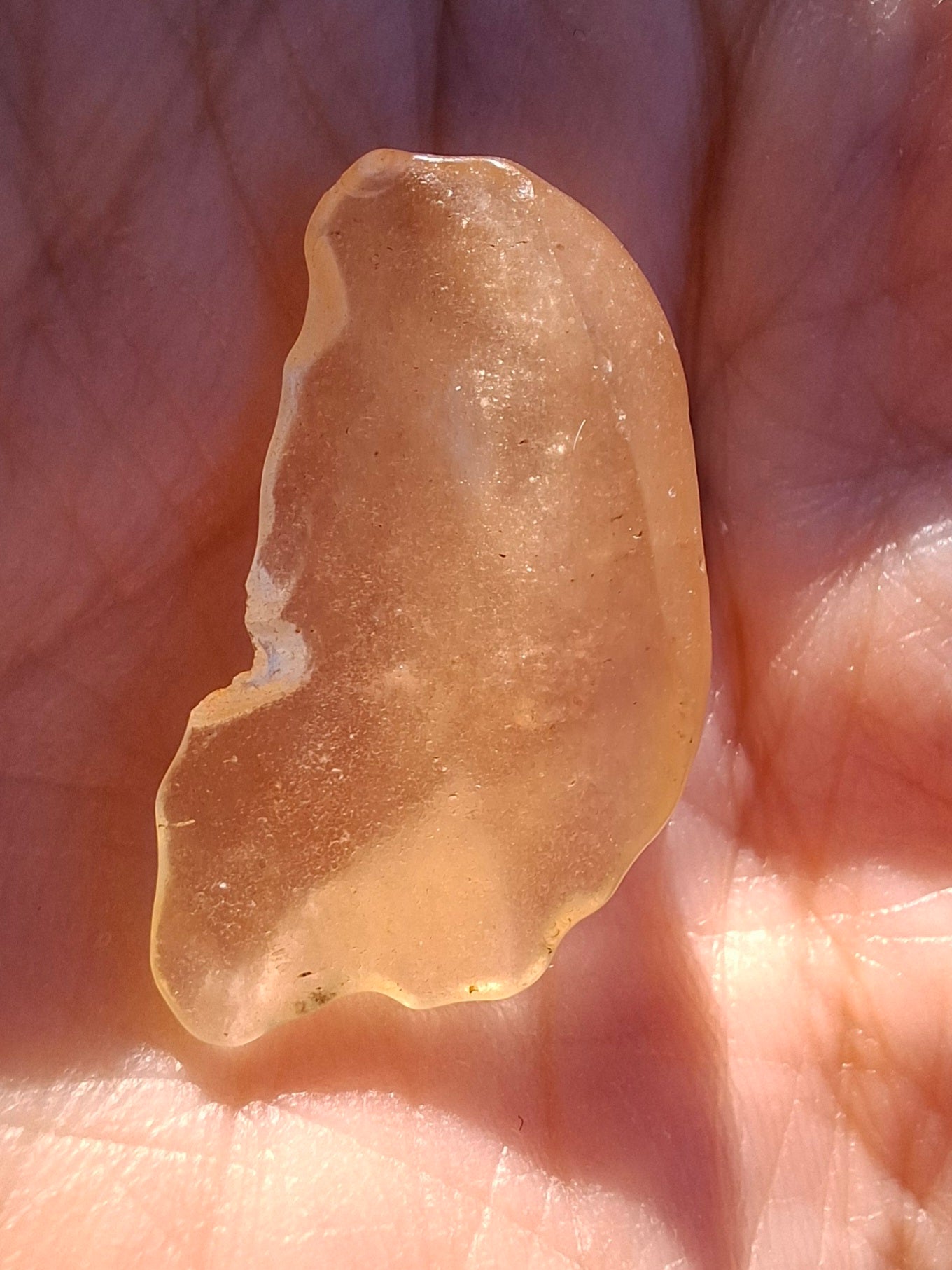 Libyan Desert Glass Piece, 2.27g, Tektite